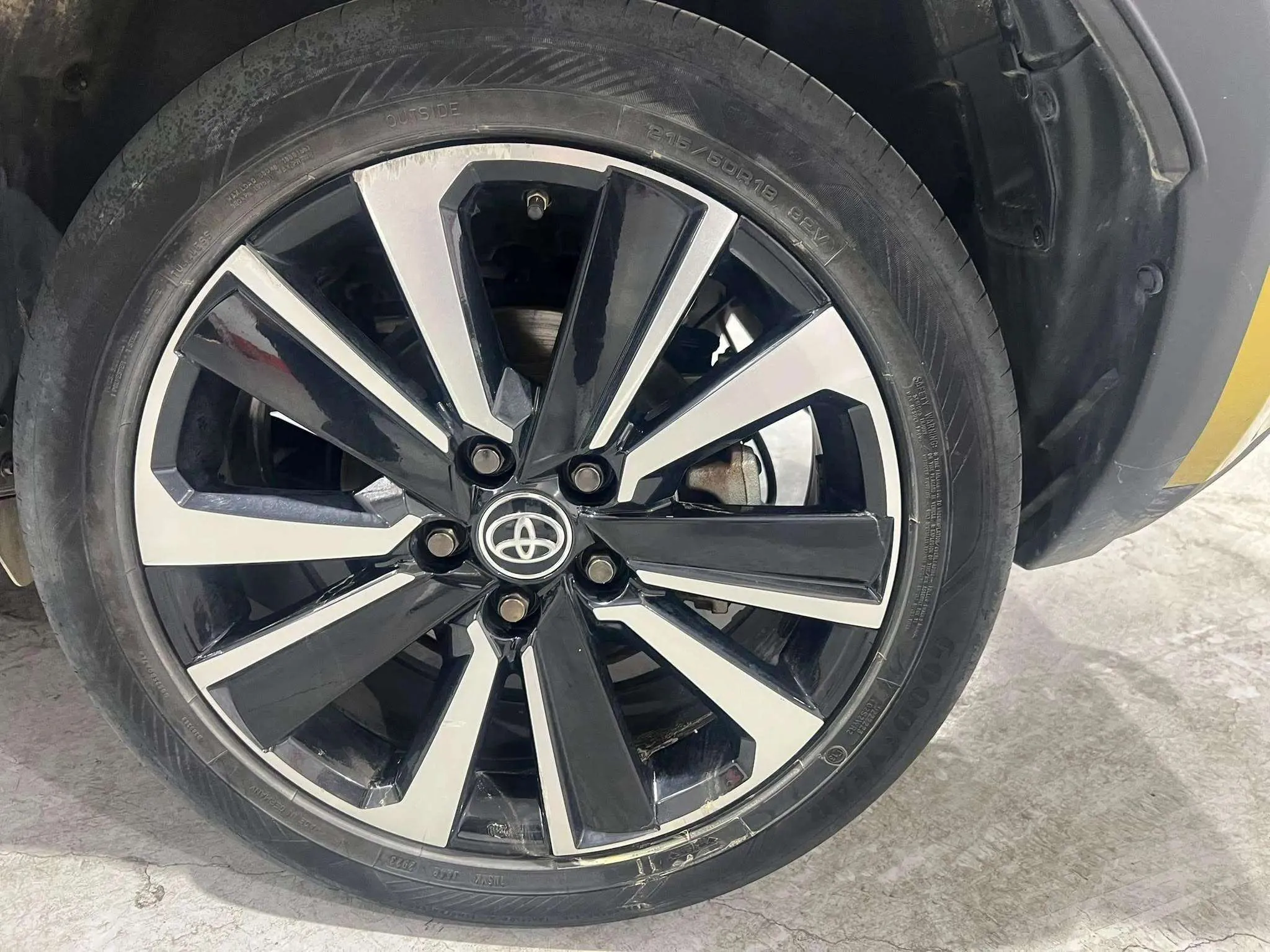 Toyota Yaris Cross 1.5 120H Premiere Edition - foto 10