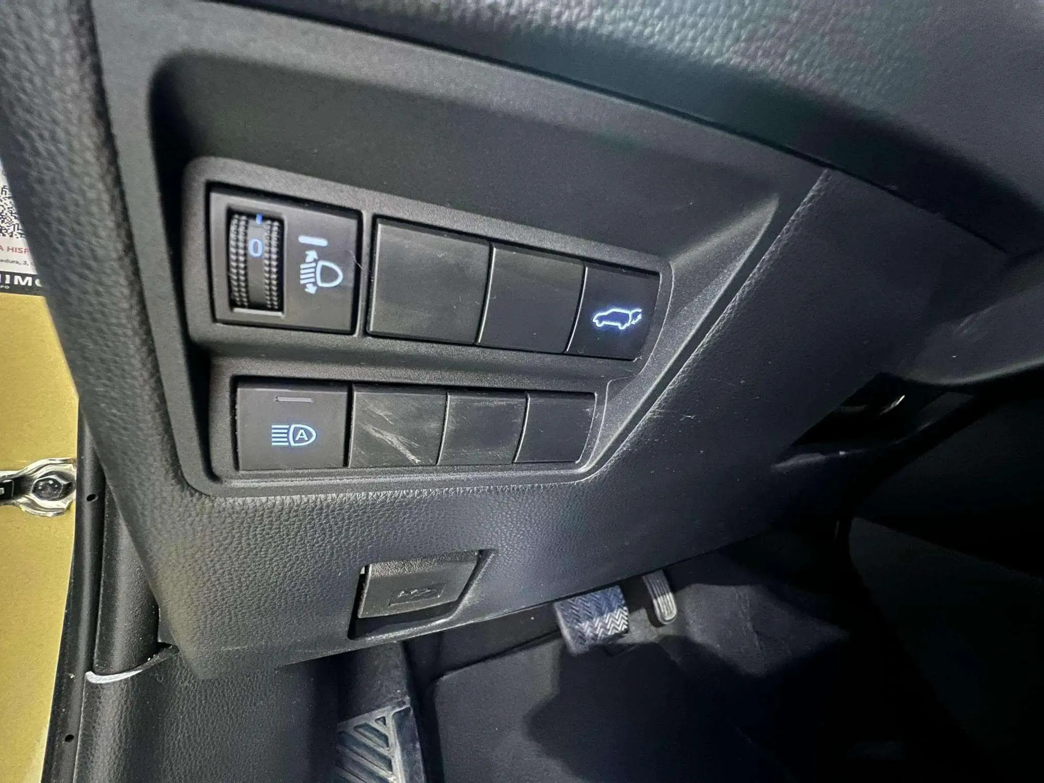 Toyota Yaris Cross 1.5 120H Premiere Edition - foto 23
