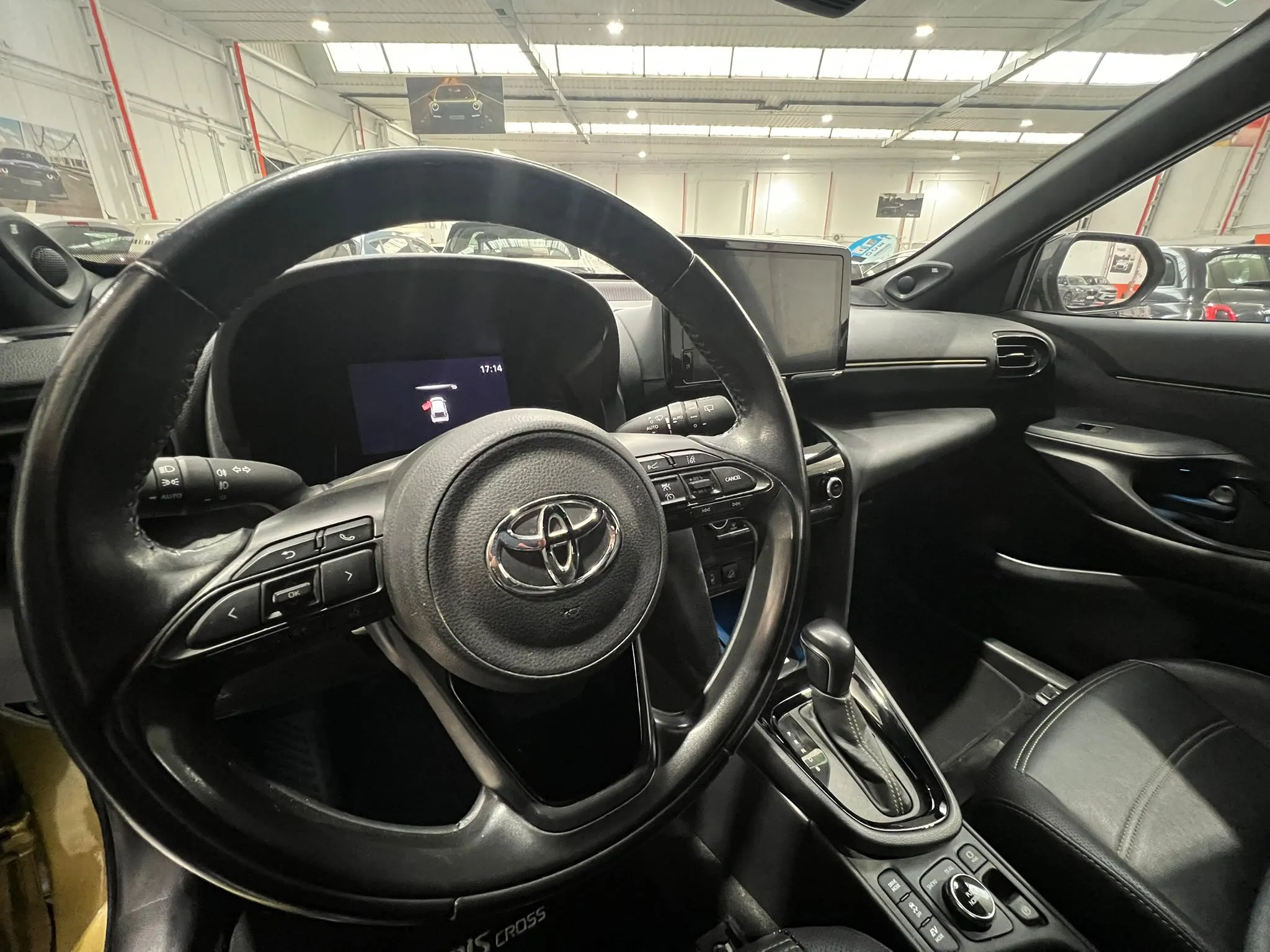 Toyota Yaris Cross 1.5 120H Premiere Edition - foto 19