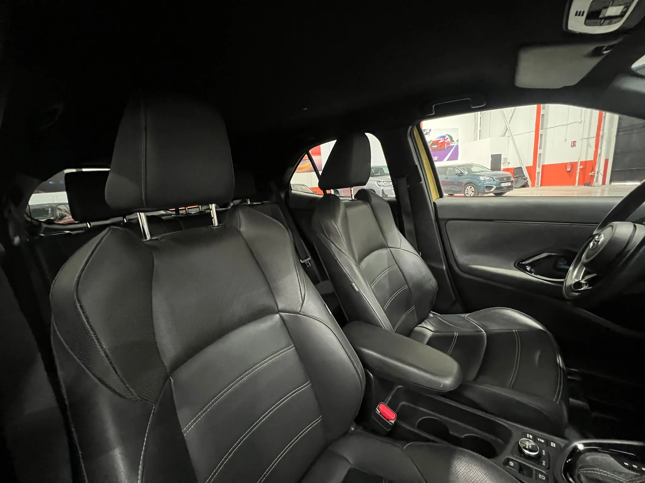 Toyota Yaris Cross 1.5 120H Premiere Edition - foto 20