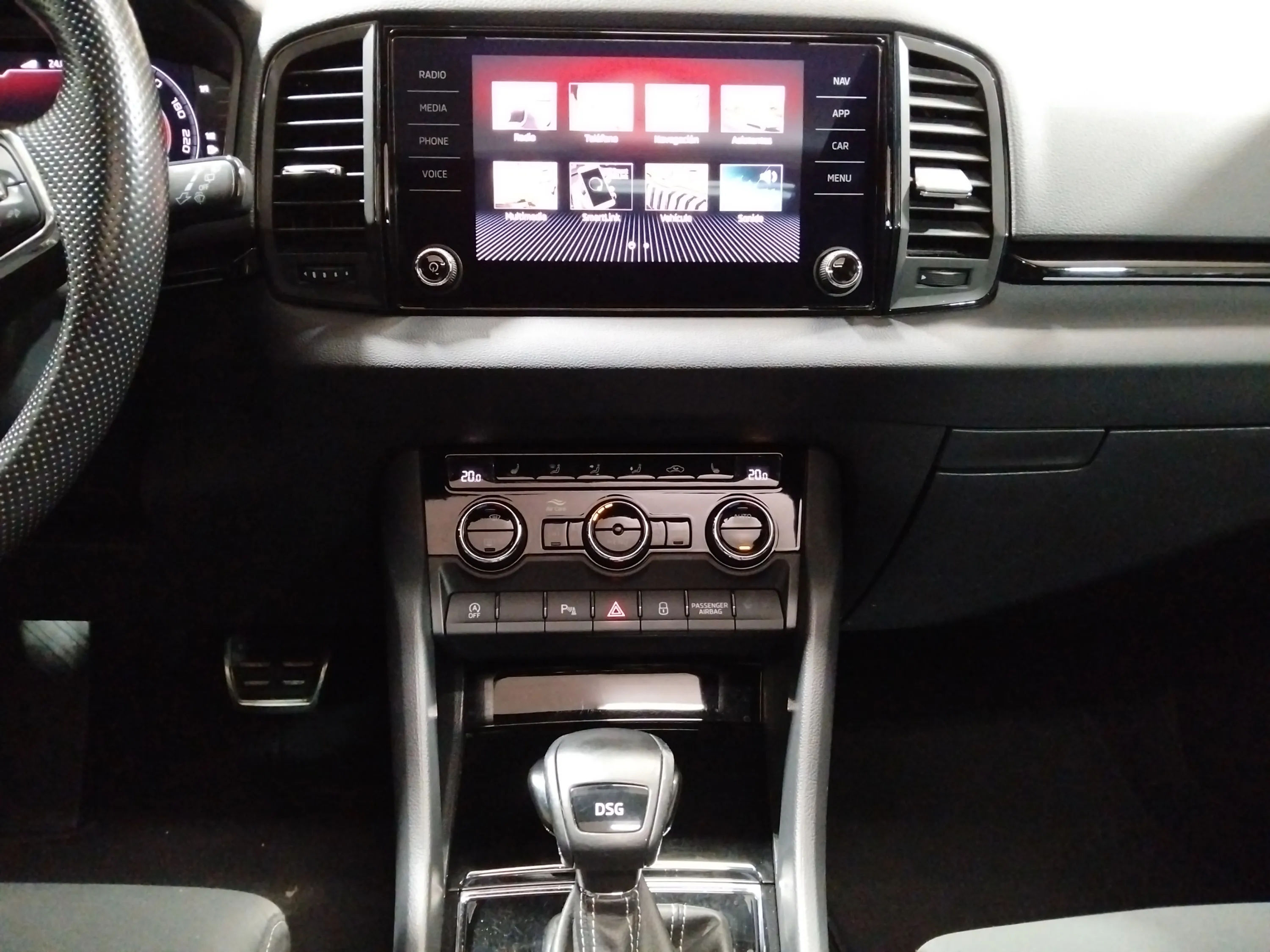 Škoda Karoq 1.5 TSI DSG ACT 125 Aniv - foto 10