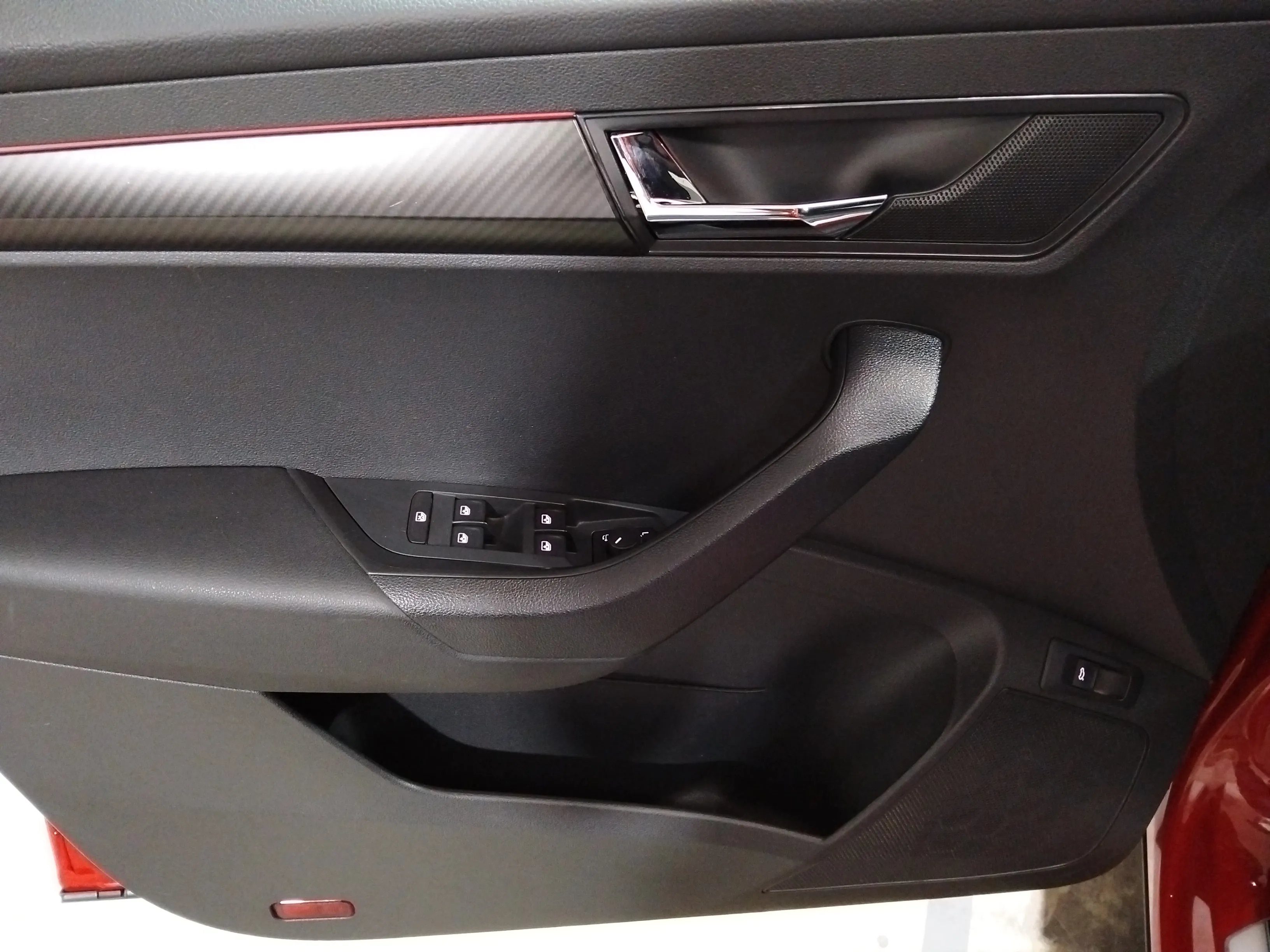 Škoda Karoq 1.5 TSI DSG ACT 125 Aniv - foto 19