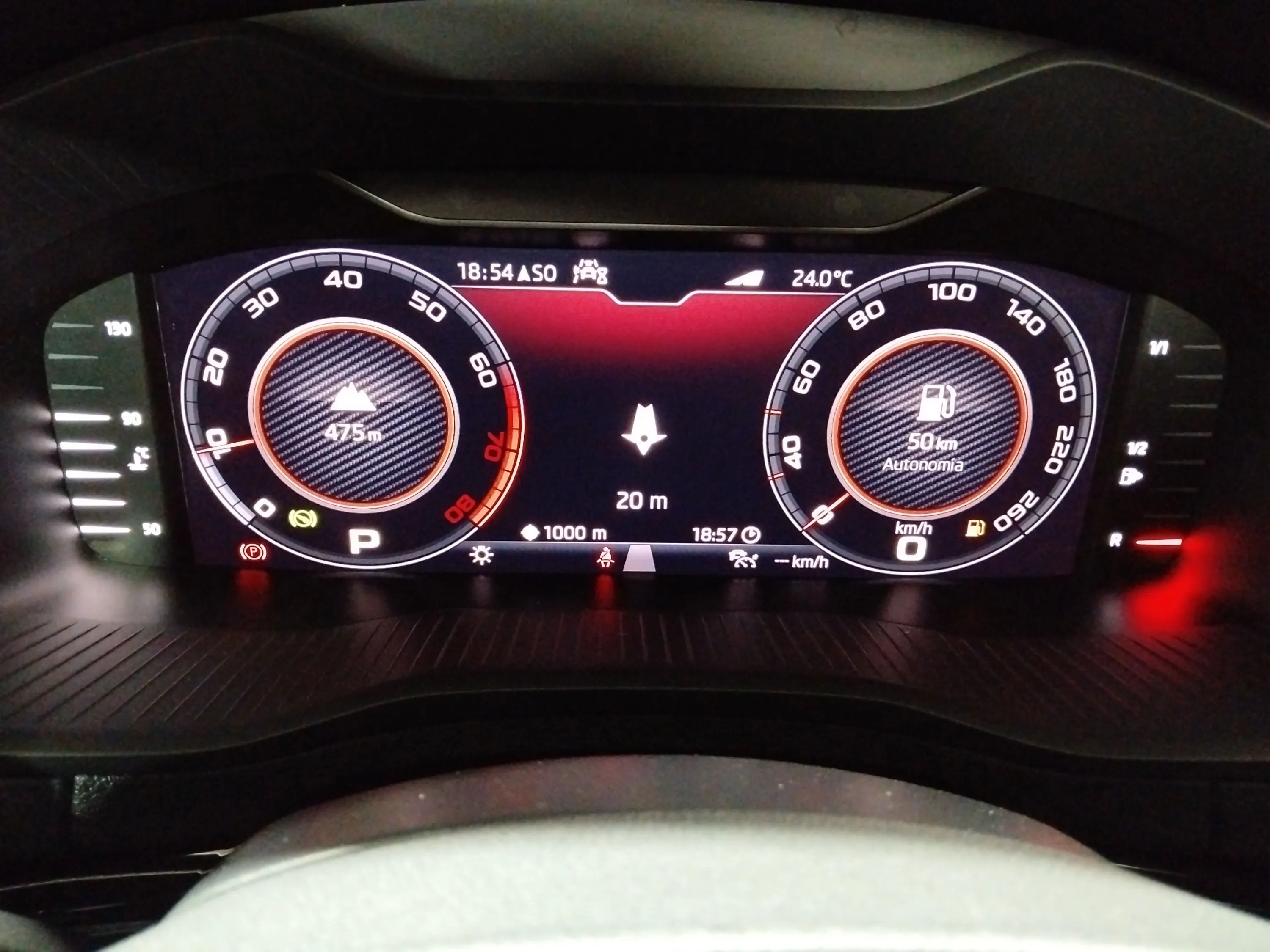 Škoda Karoq 1.5 TSI DSG ACT 125 Aniv - foto 12