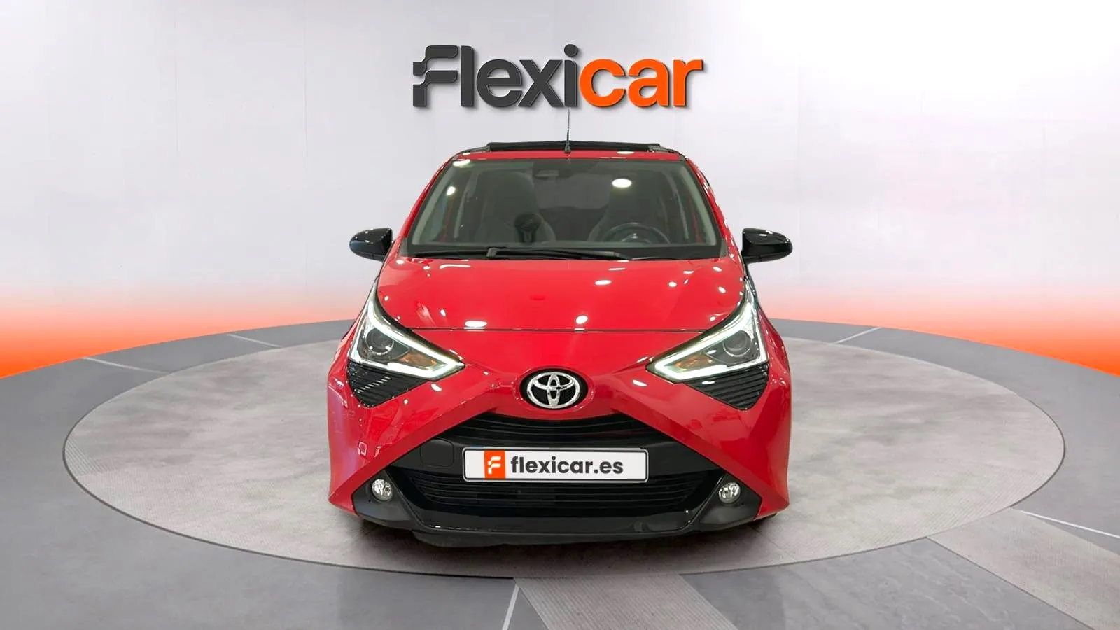 Toyota Aygo 1.0 70 x-cite - foto 2