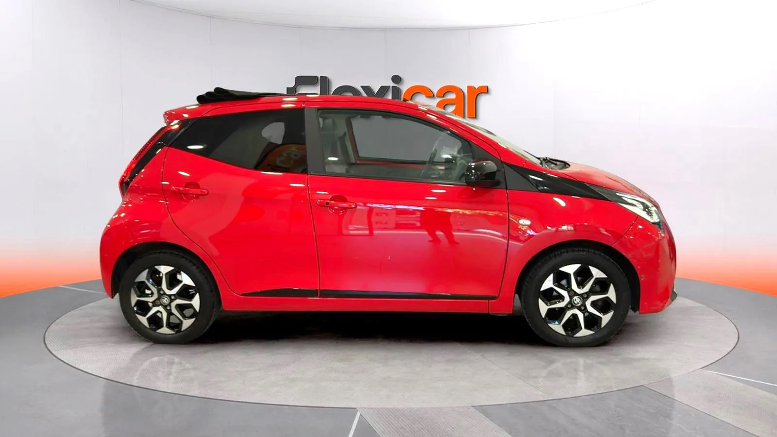 Toyota Aygo 1.0 70 x-cite - foto 3