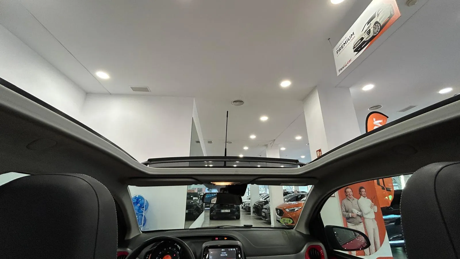 Toyota Aygo 1.0 70 x-cite - foto 17