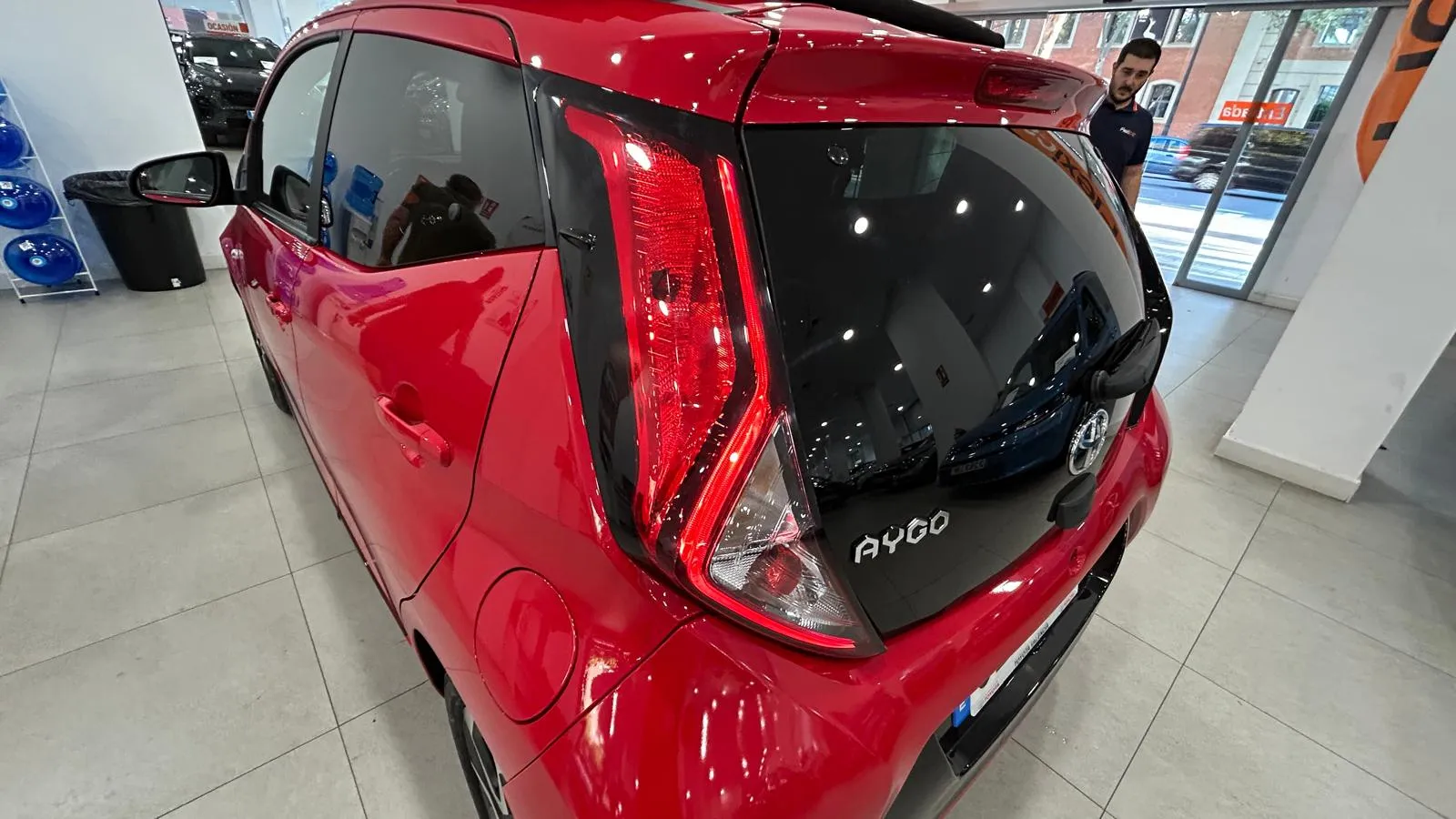 Toyota Aygo 1.0 70 x-cite - foto 26