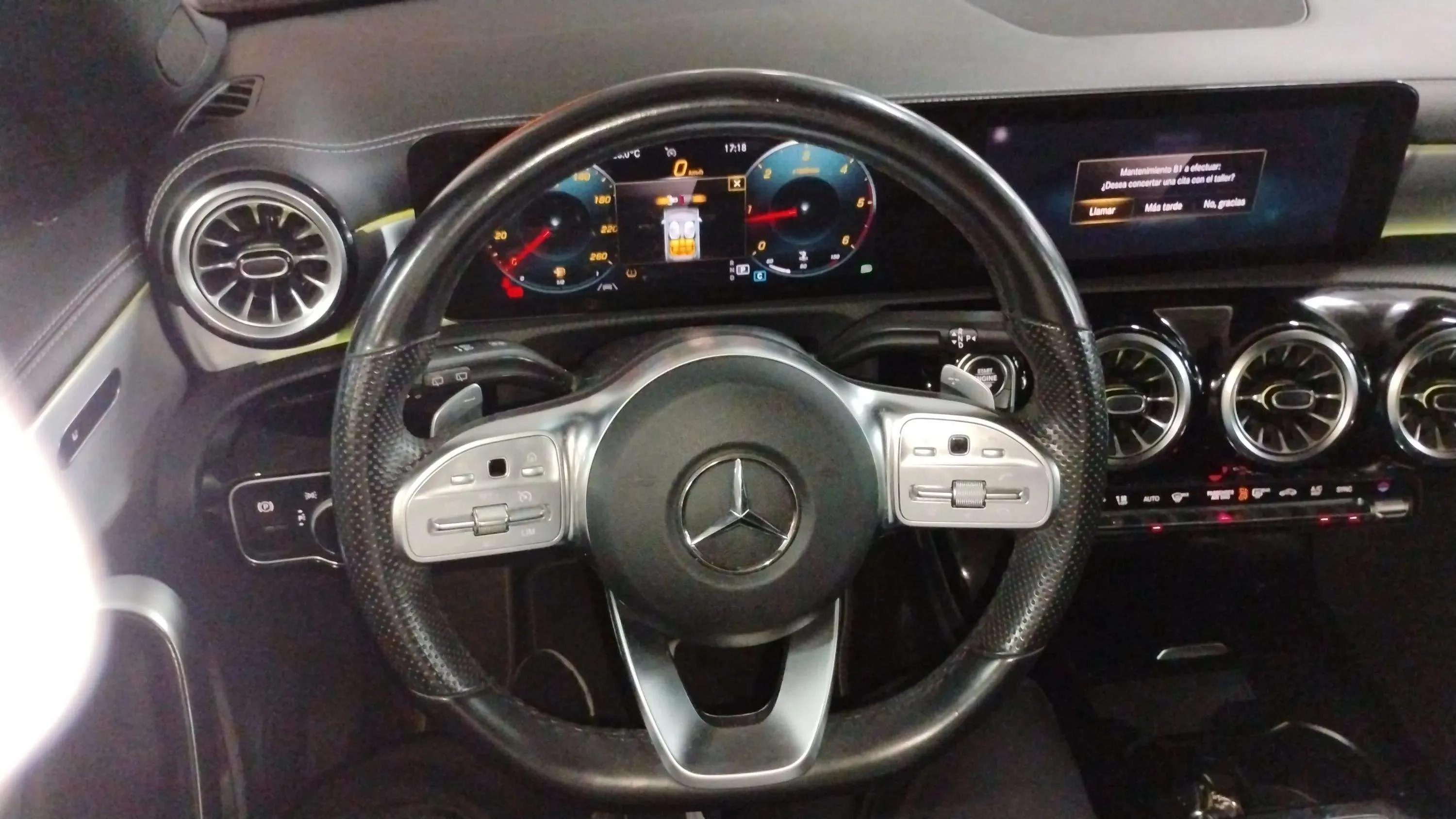 Mercedes-Benz CLA 220 D DCT Shooting Brake - foto 17
