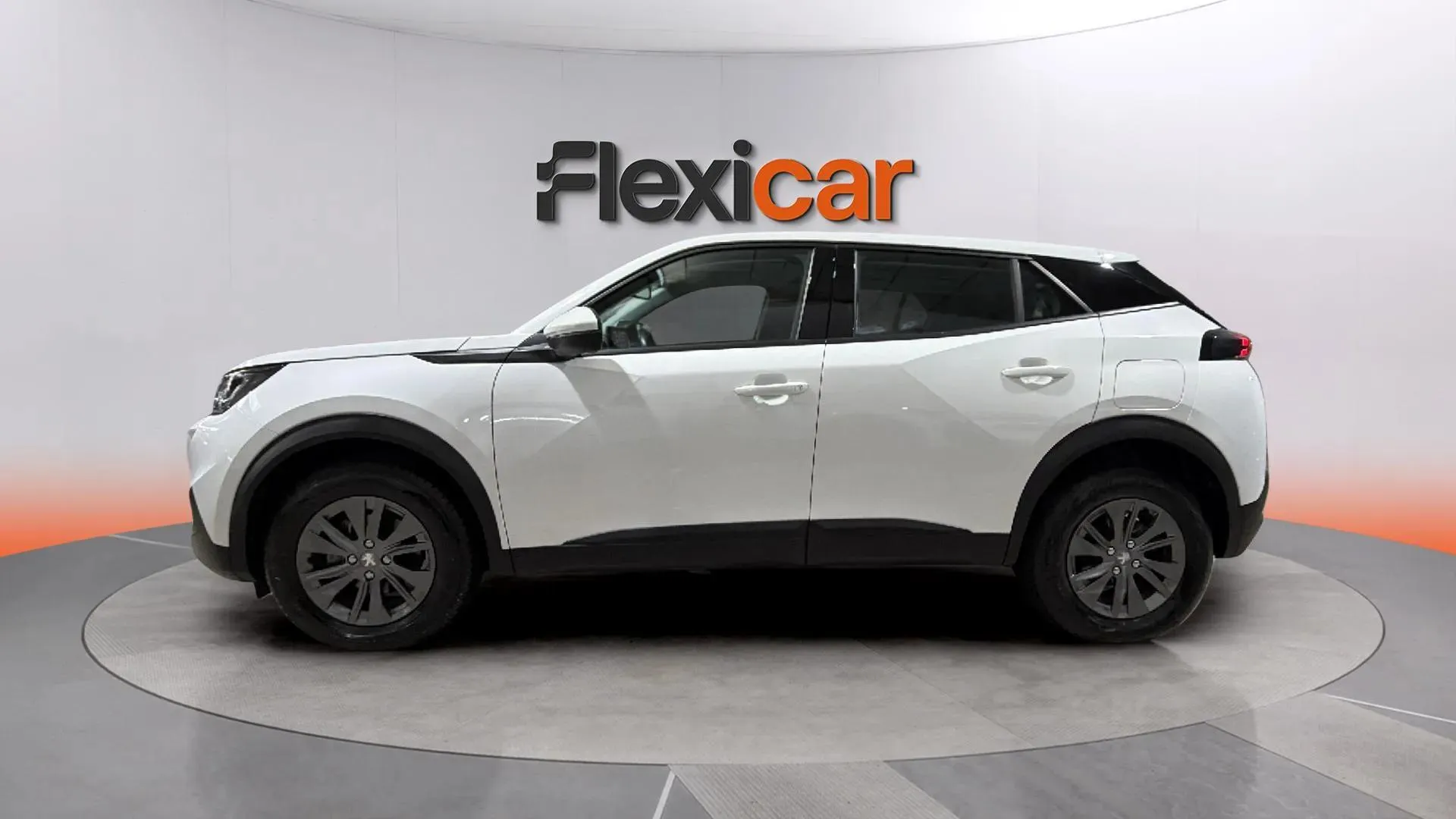 Peugeot 2008 Active PureTech 100 BVM6 - foto 4