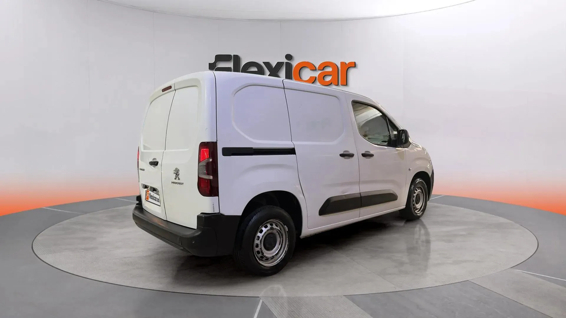 Peugeot Partner Asphalt Standard 600kg BlueHDi - foto 7