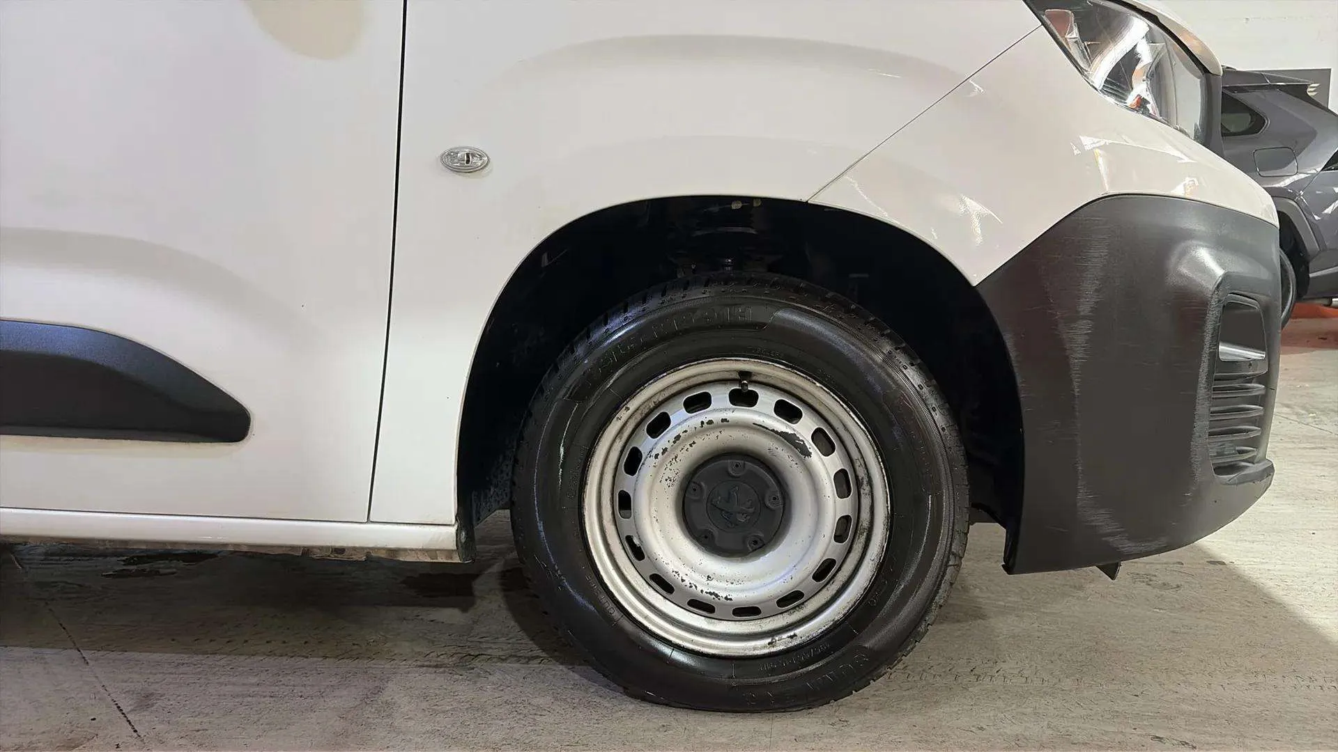 Peugeot Partner Asphalt Standard 600kg BlueHDi - foto 20