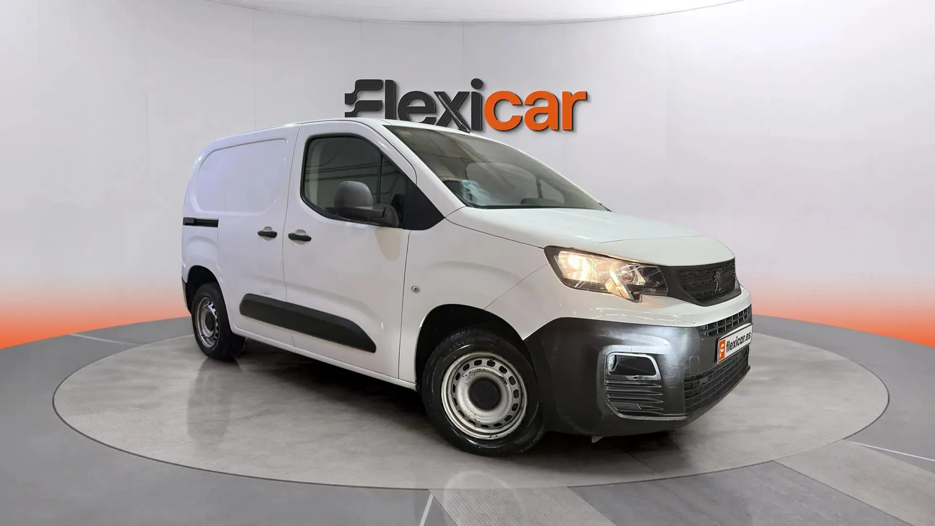 Peugeot Partner Asphalt Standard 600kg BlueHDi