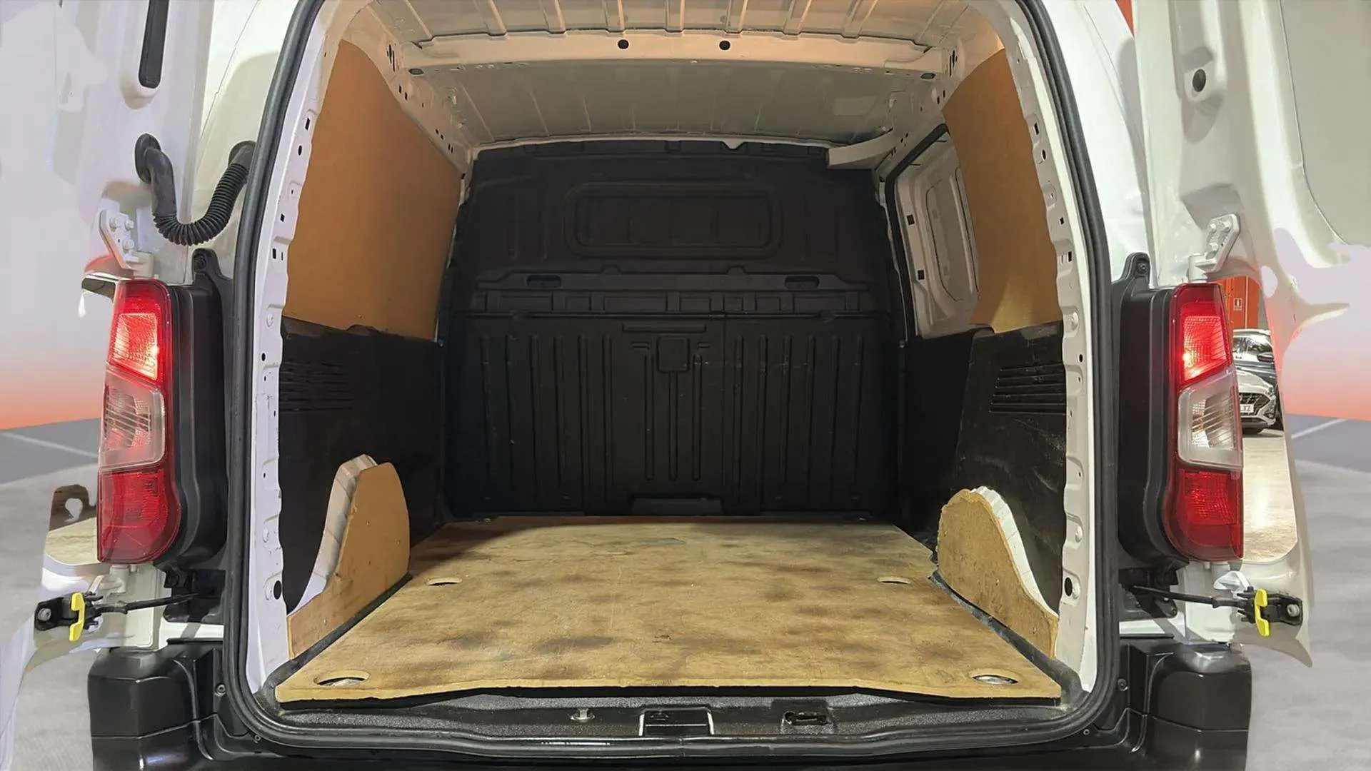 Peugeot Partner Asphalt Standard 600kg BlueHDi - foto 19
