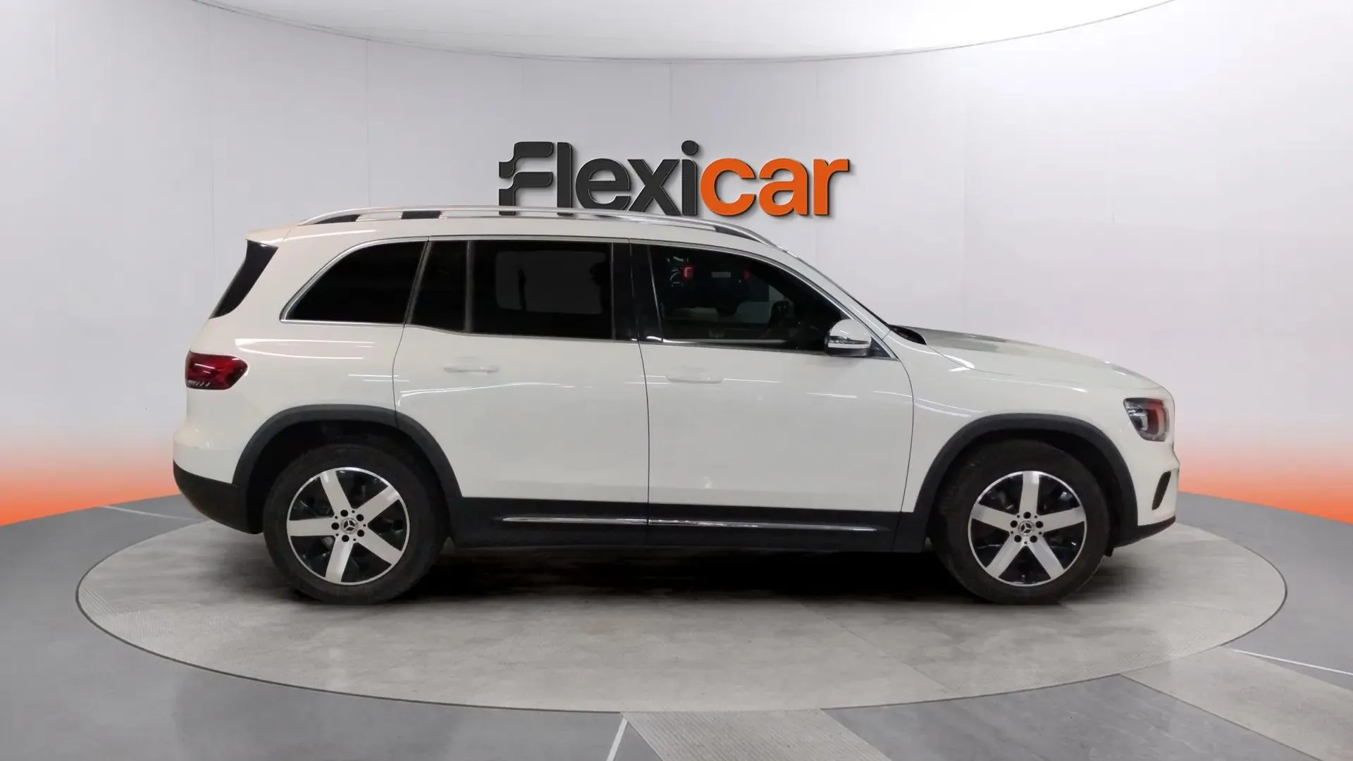 Mercedes-Benz GLB 2.0 GLB 220 D 4MATIC DCT - foto 3