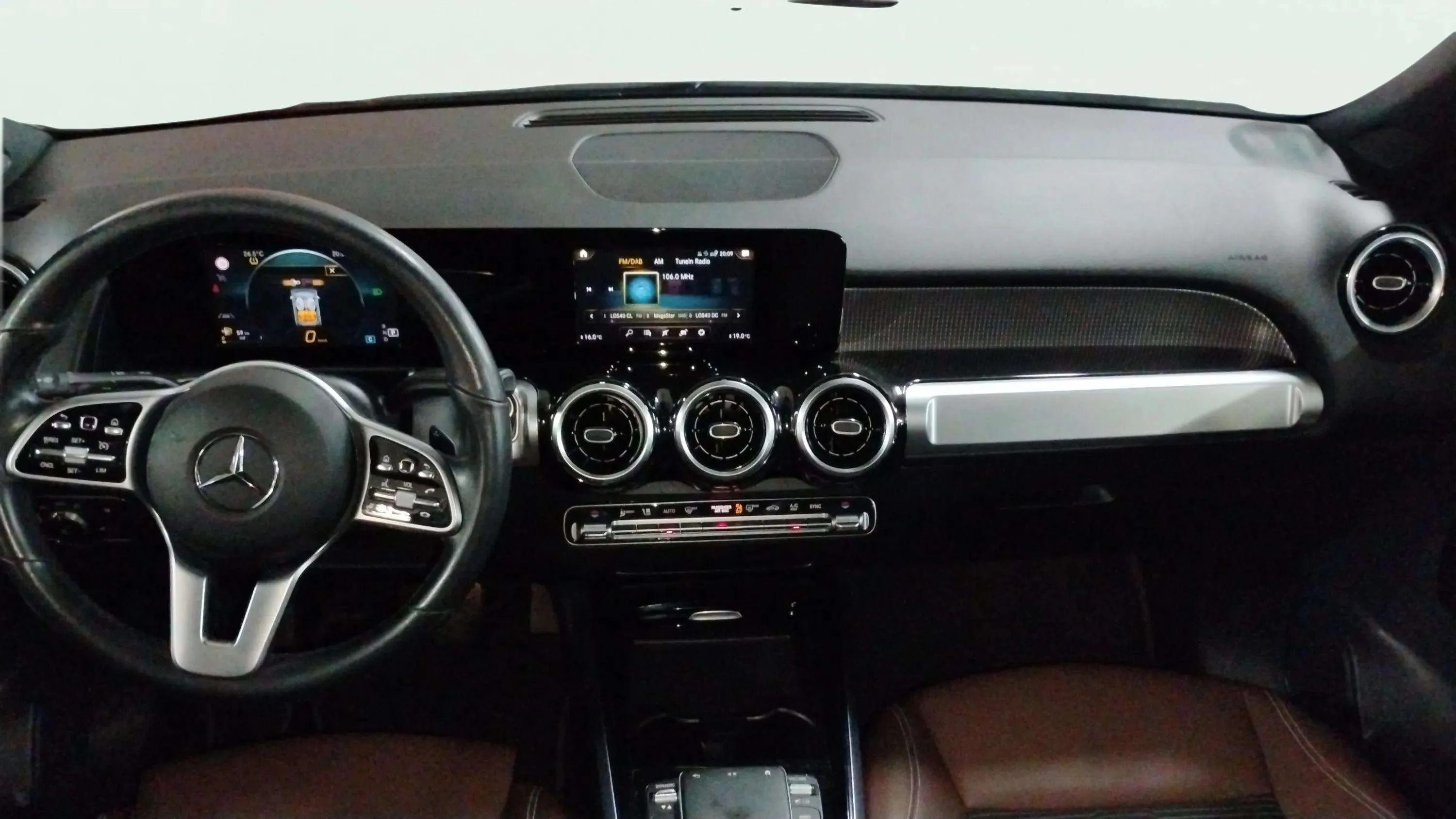 Mercedes-Benz GLB 2.0 GLB 220 D 4MATIC DCT - foto 18