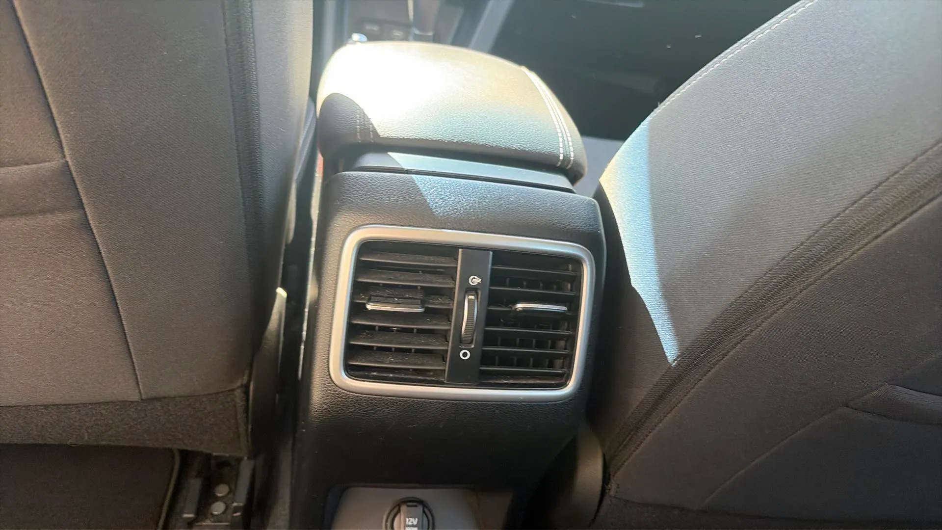 Kia Sportage 1.6 GDi Concept 4x2 - foto 22