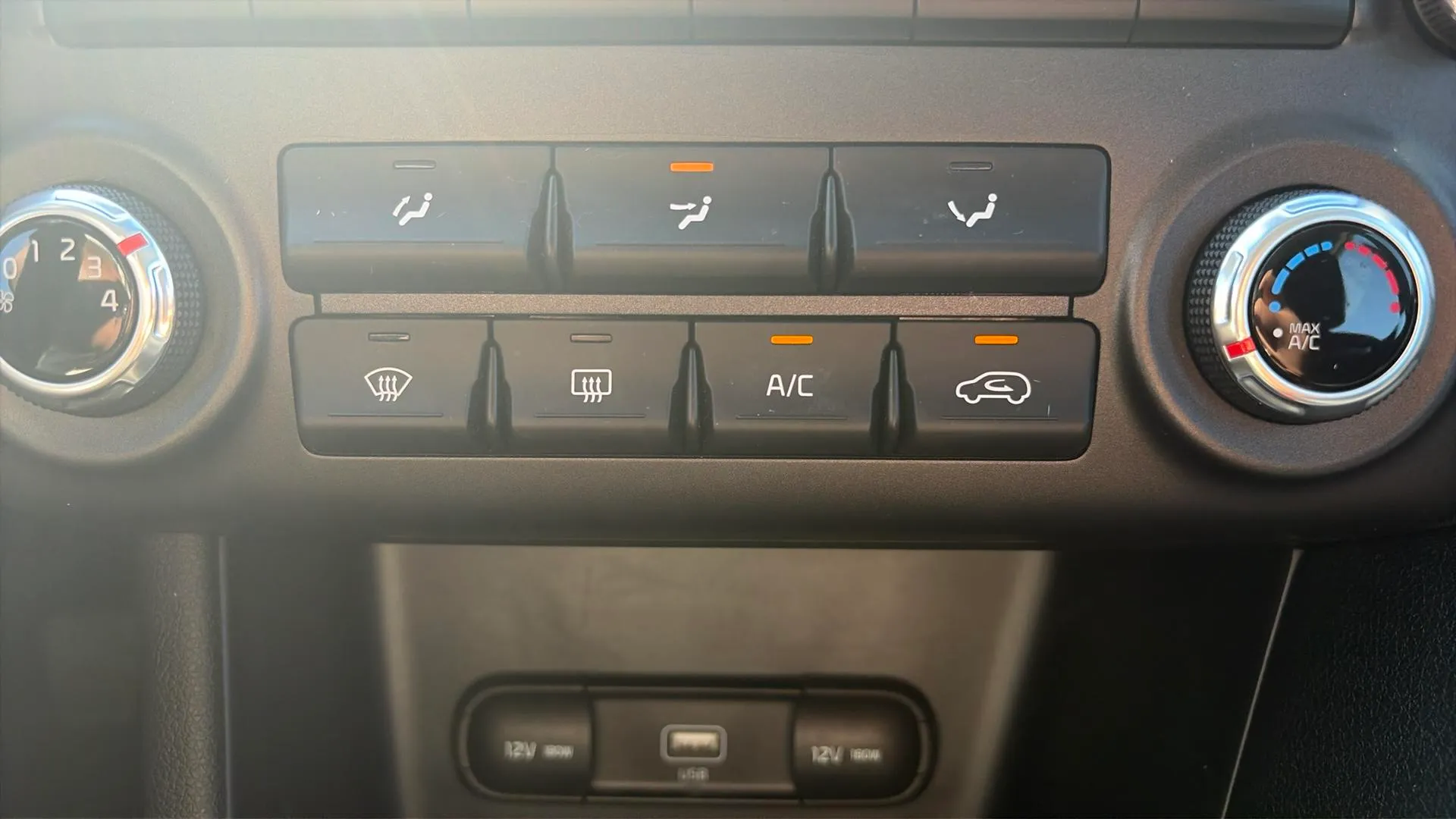 Kia Sportage 1.6 GDi Concept 4x2 - foto 20