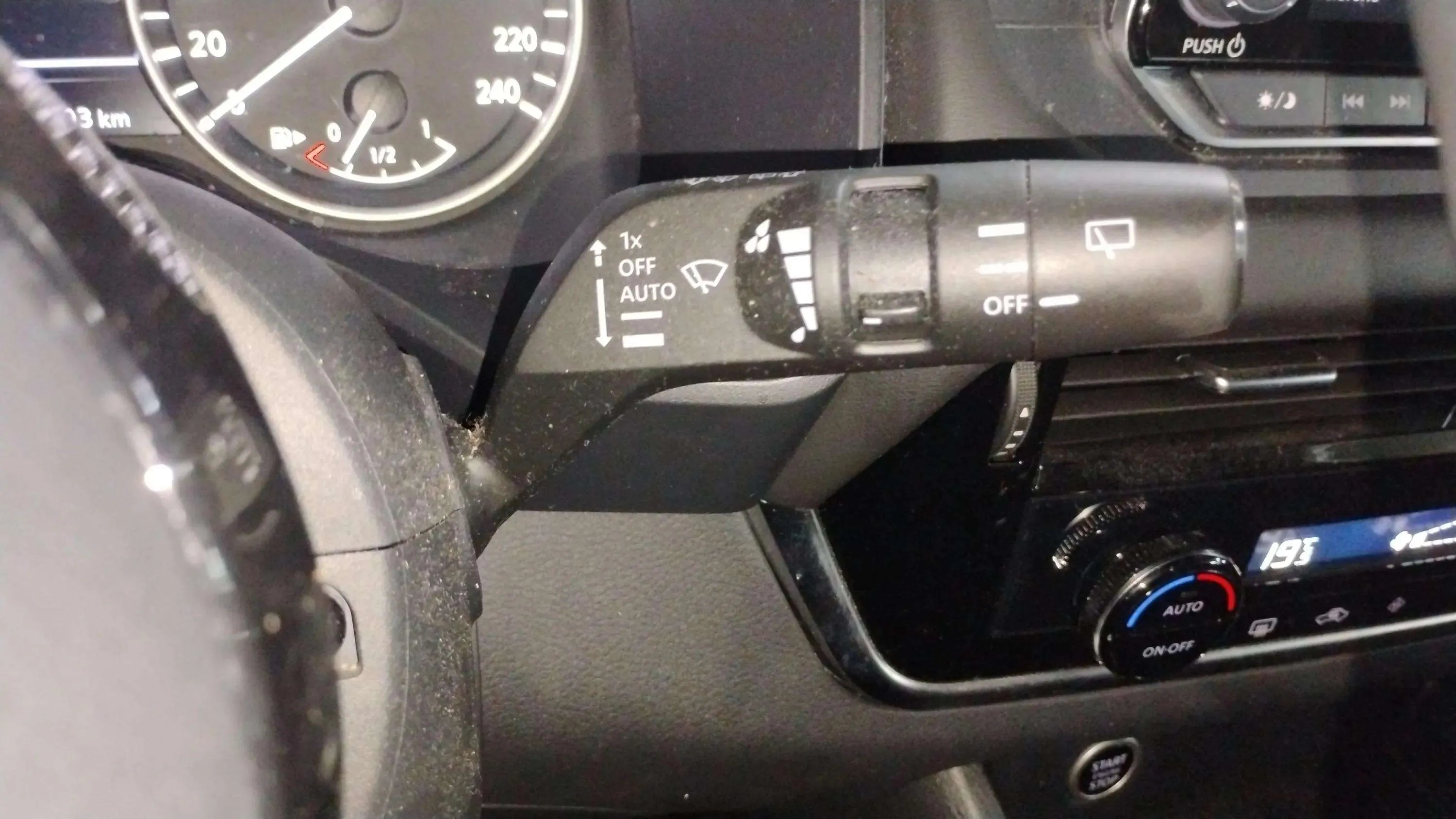 Nissan Qashqai DIG-T mHEV 4x2 Acenta - foto 16