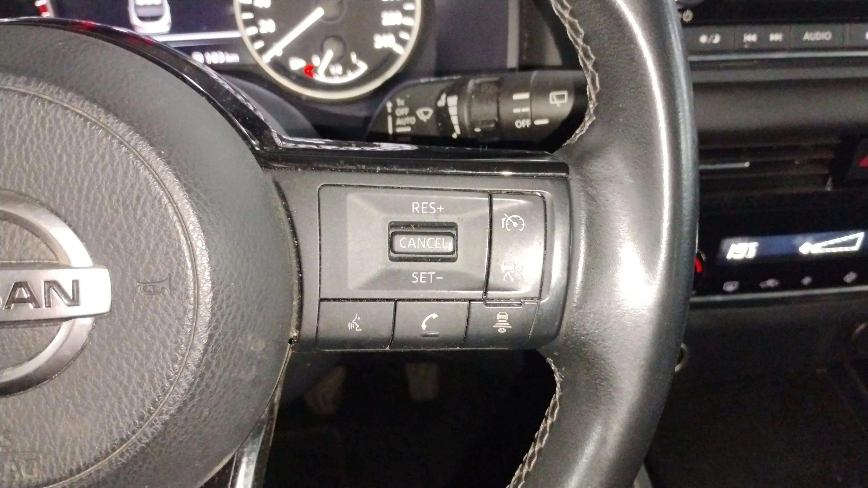 Nissan Qashqai DIG-T mHEV 4x2 Acenta - foto 13
