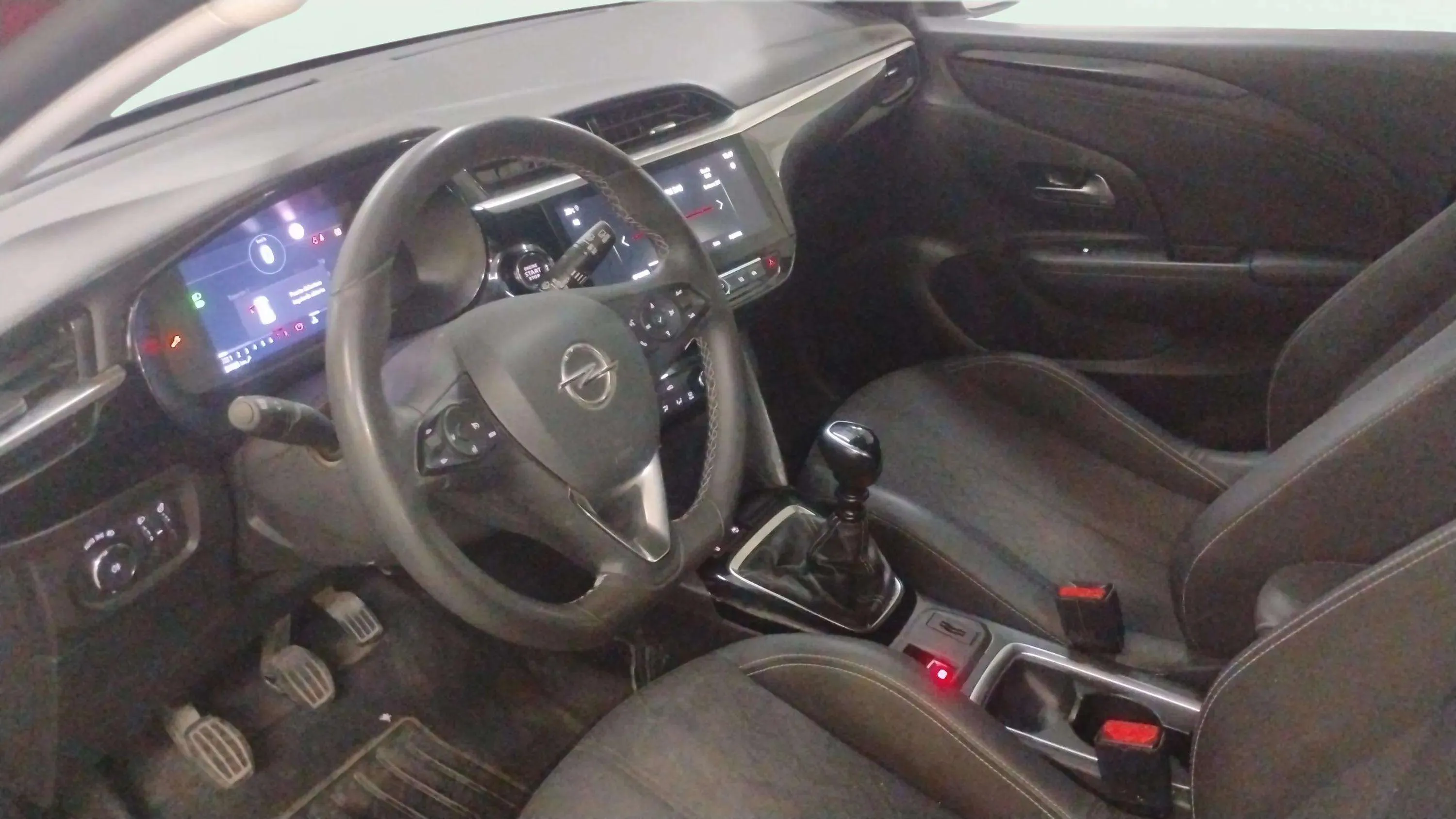 Opel Corsa 1.2T XHL Elegance - foto 6