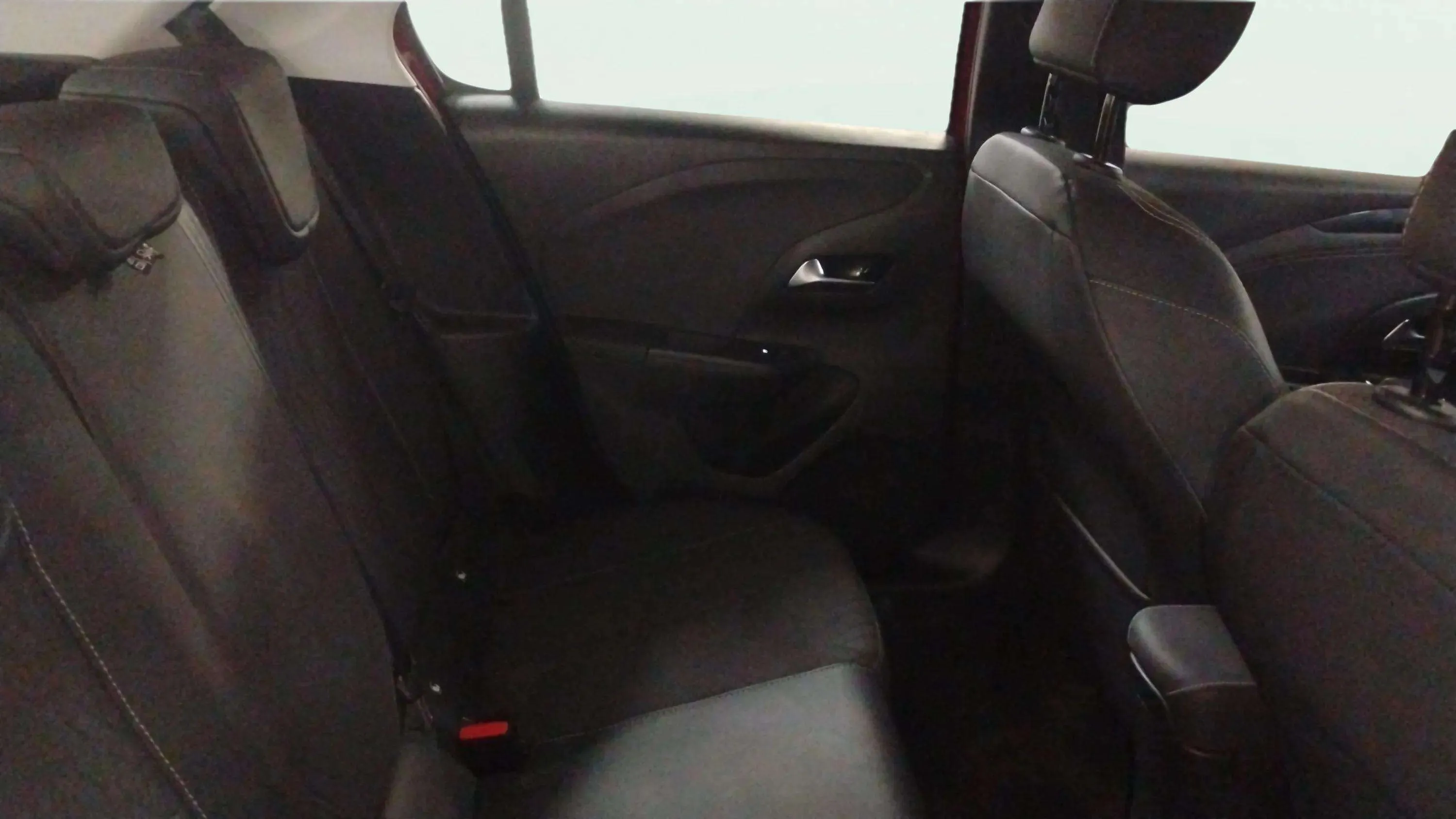 Opel Corsa 1.2T XHL Elegance - foto 16