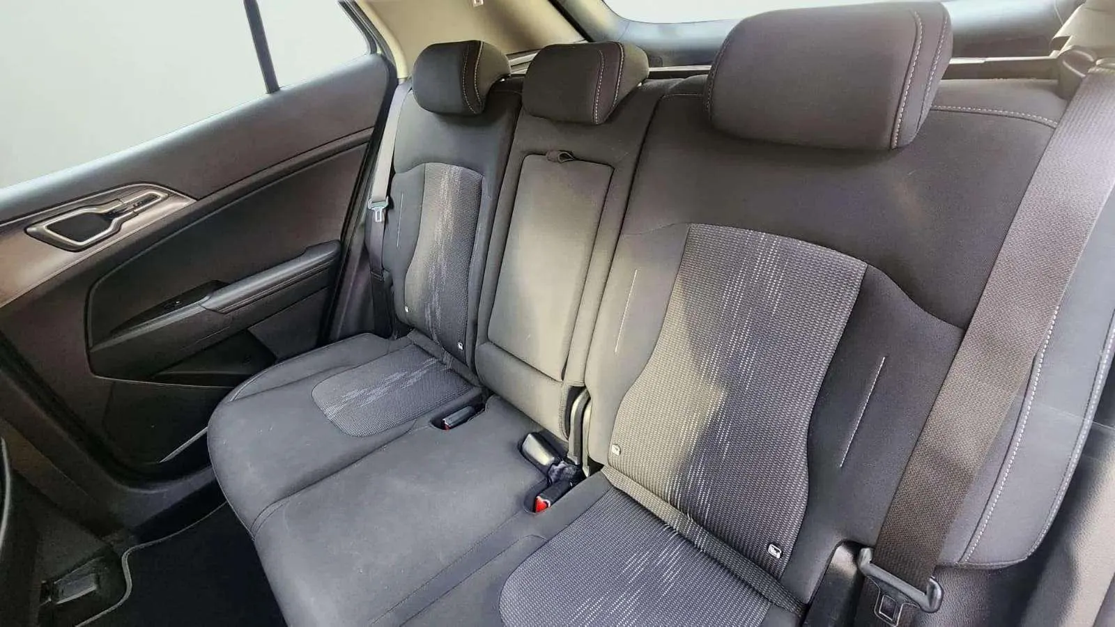 Kia Sportage 1.6 T-GDi MHEV Drive 4x2 - foto 26