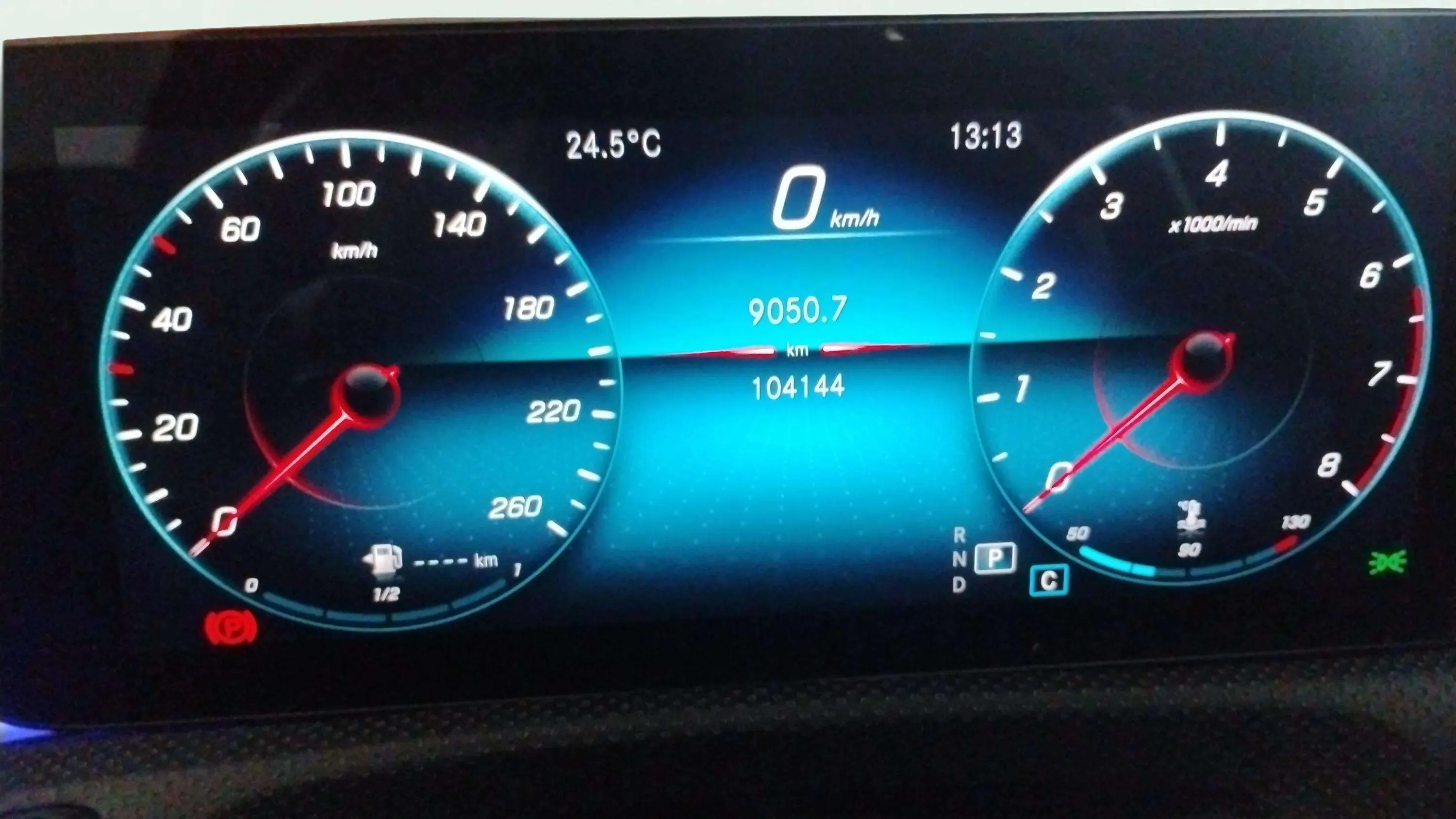 Mercedes-Benz CLA 200 - foto 8