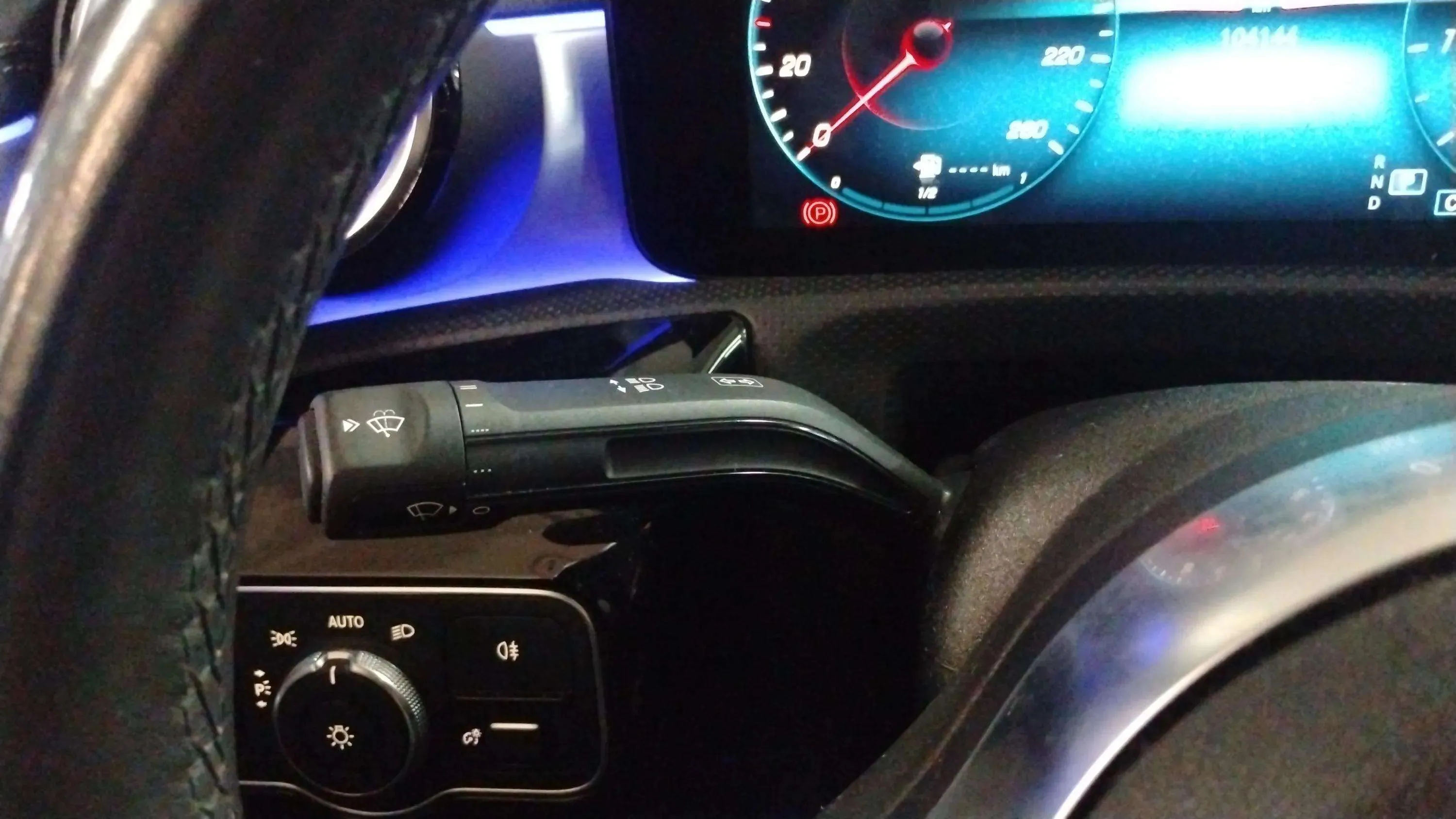 Mercedes-Benz CLA 200 - foto 14