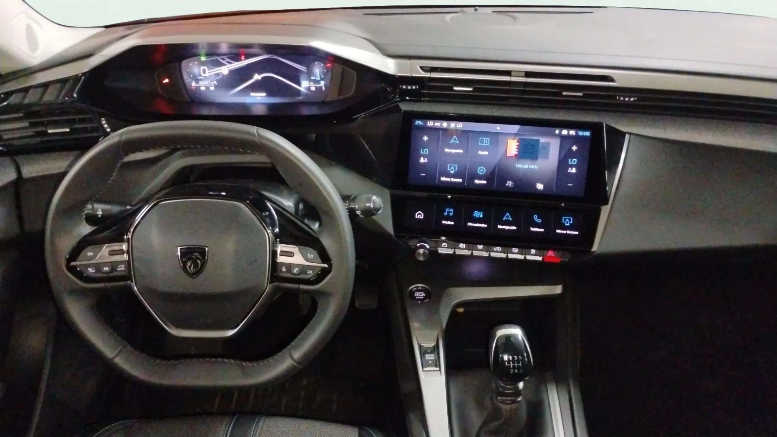 Peugeot 308 Allure PureTech 130 - foto 9