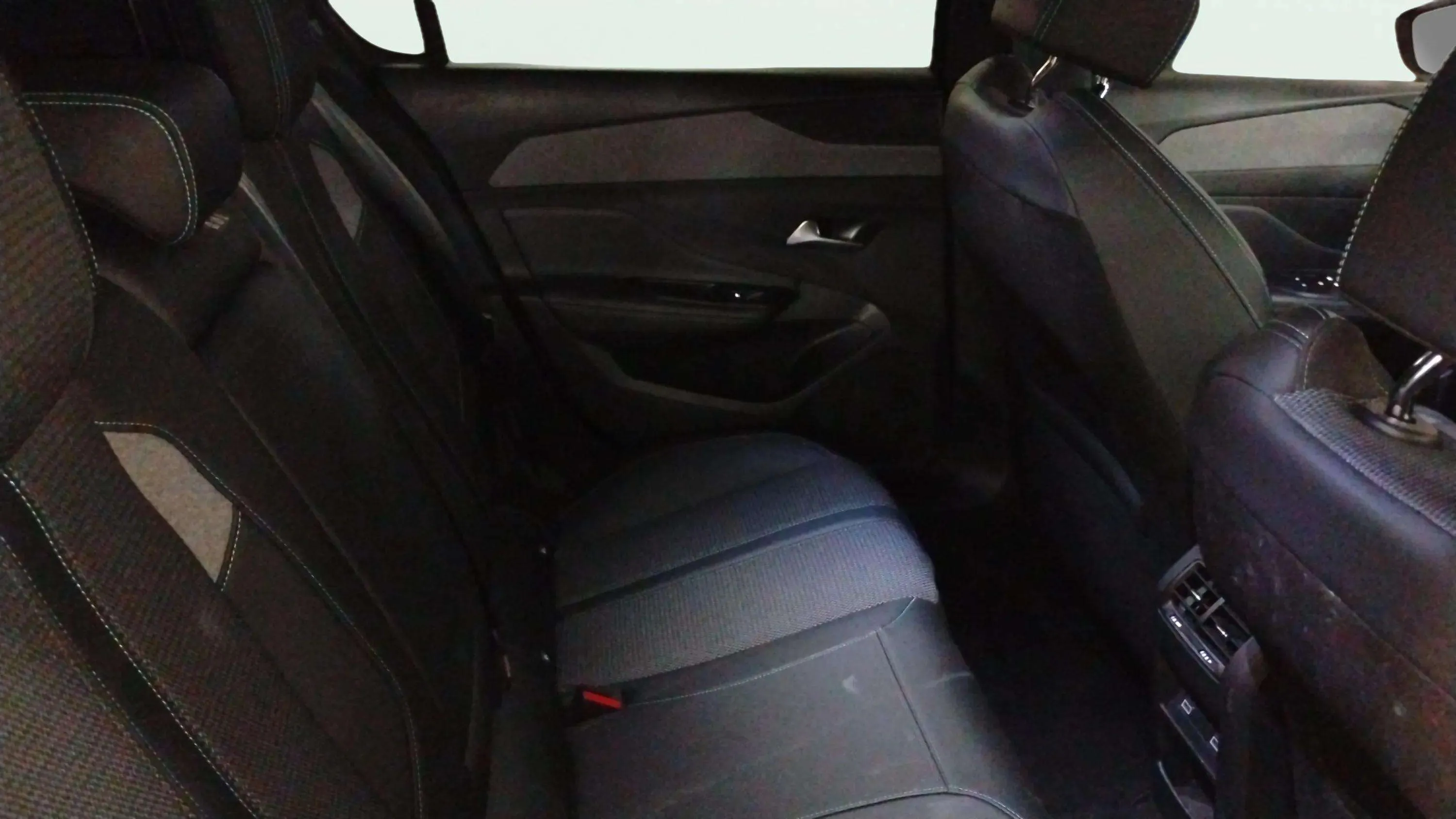 Peugeot 308 Active Pack PureTech 130 EAT8 - foto 16