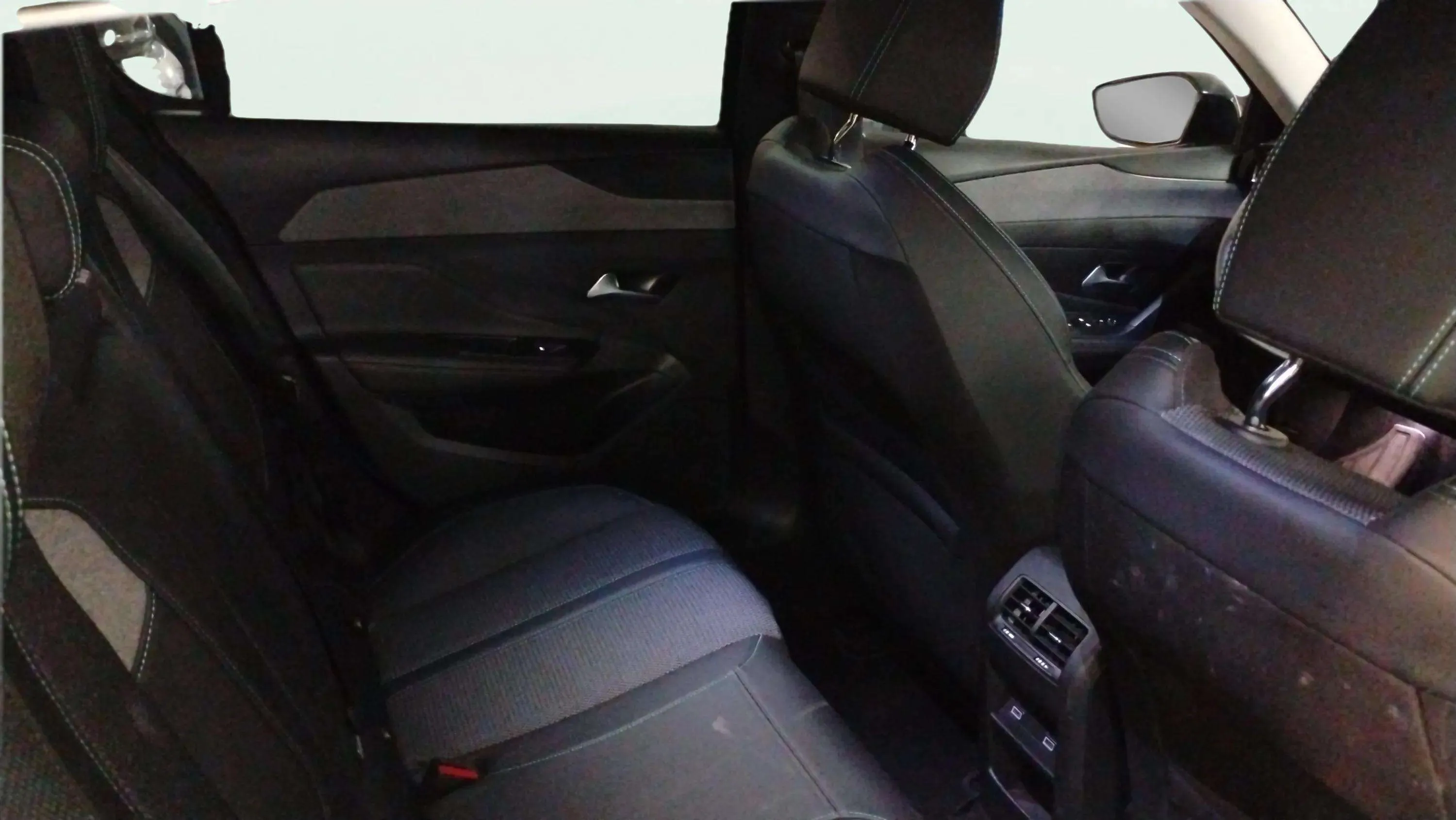 Peugeot 308 Active Pack PureTech 130 EAT8 - foto 18