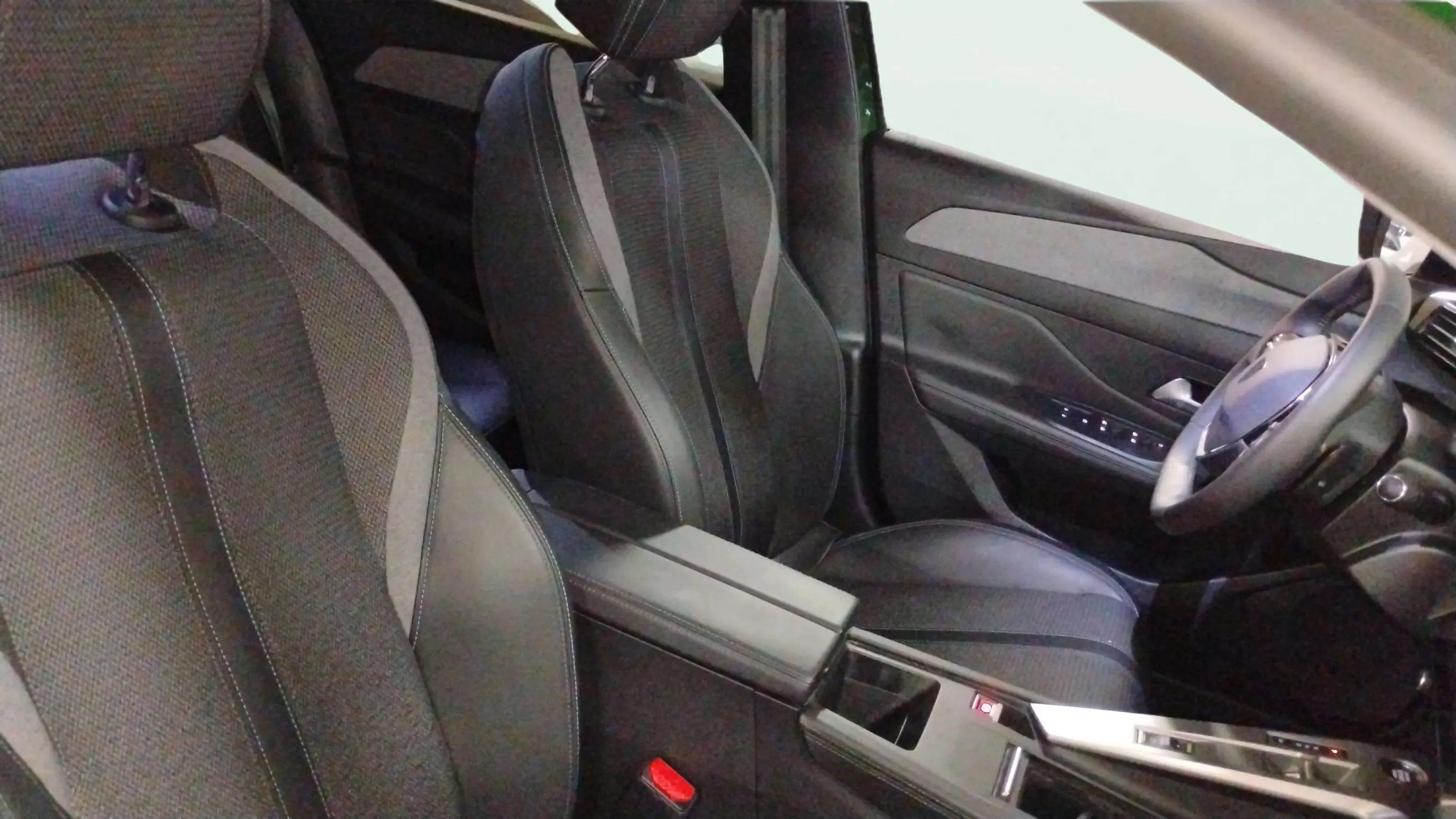 Peugeot 308 Active Pack PureTech 130 EAT8 - foto 11