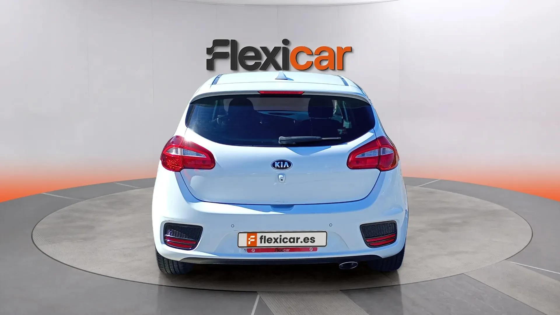 Kia Ceed 1.6 CRDi VGT Drive - foto 5
