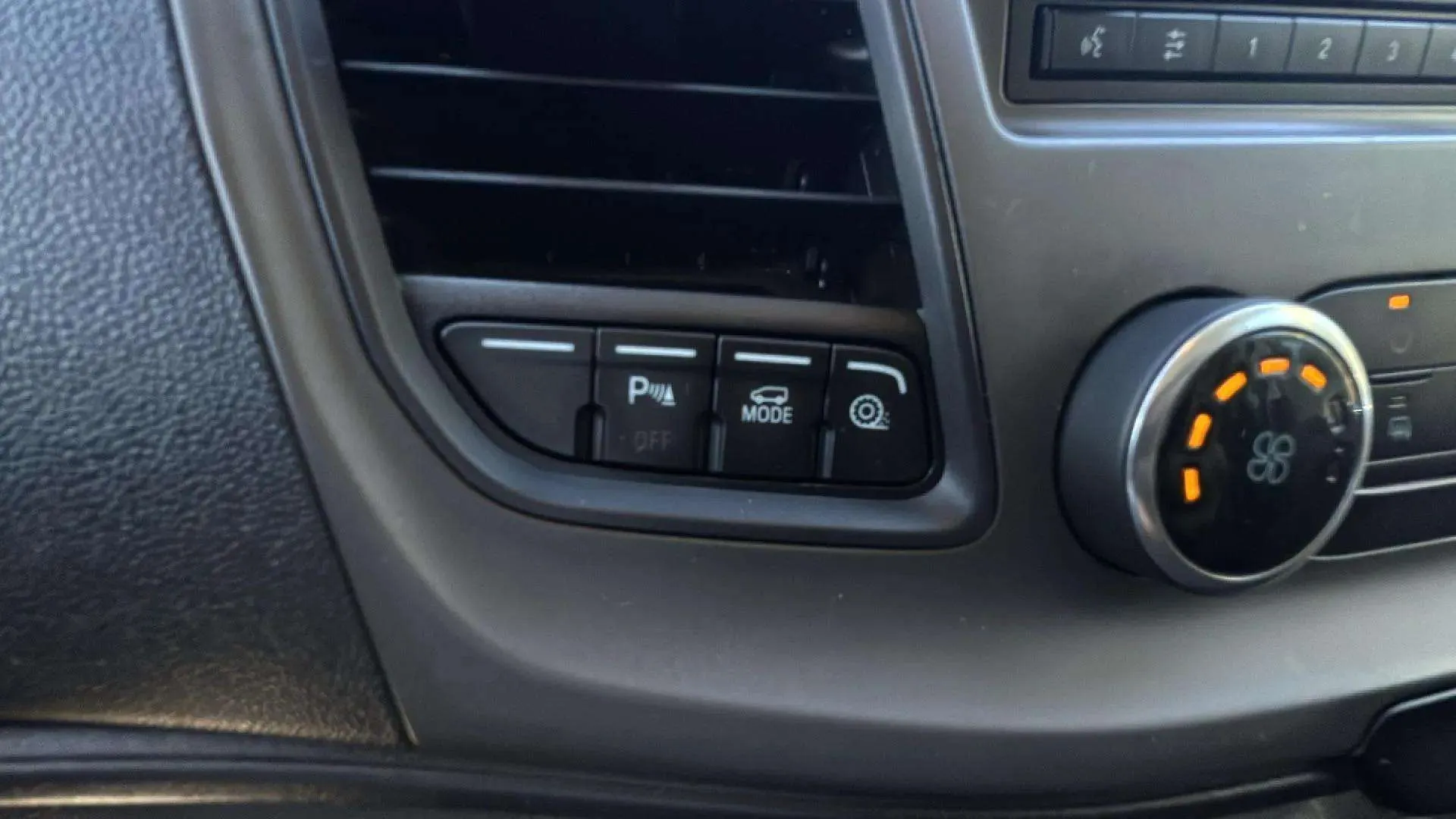 Ford Transit 310 L2H2 Van Trend FWD - foto 14
