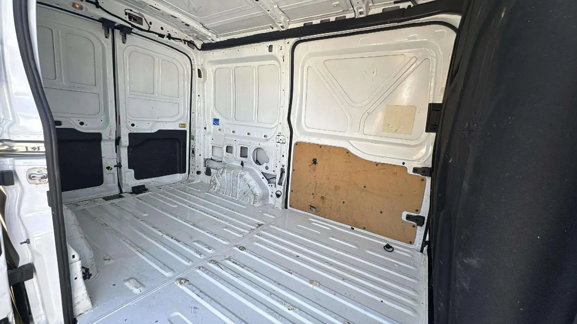 Ford Transit 310 L2H2 Van Trend FWD - foto 16