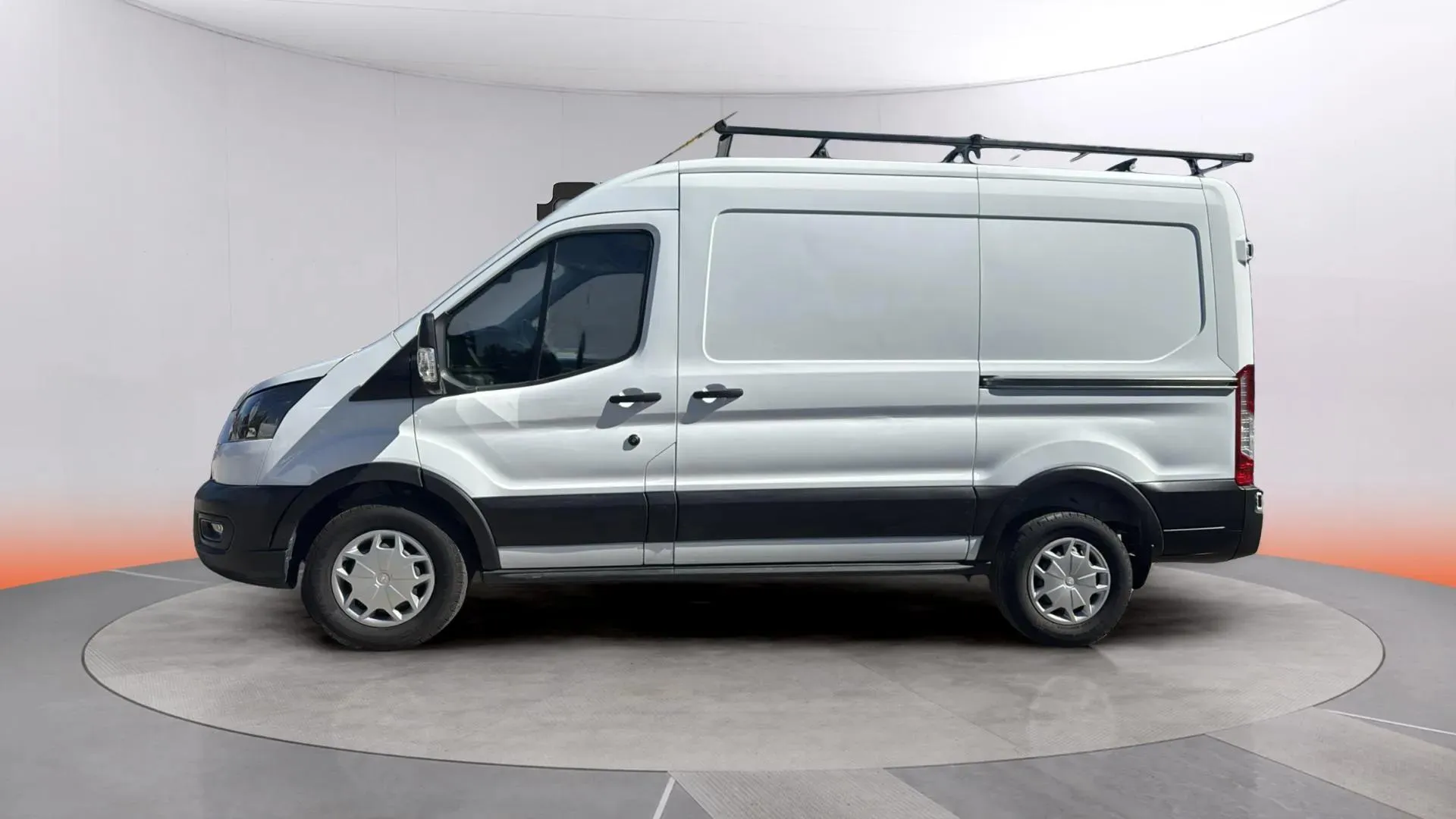 Ford Transit 310 L2H2 Van Trend FWD - foto 4