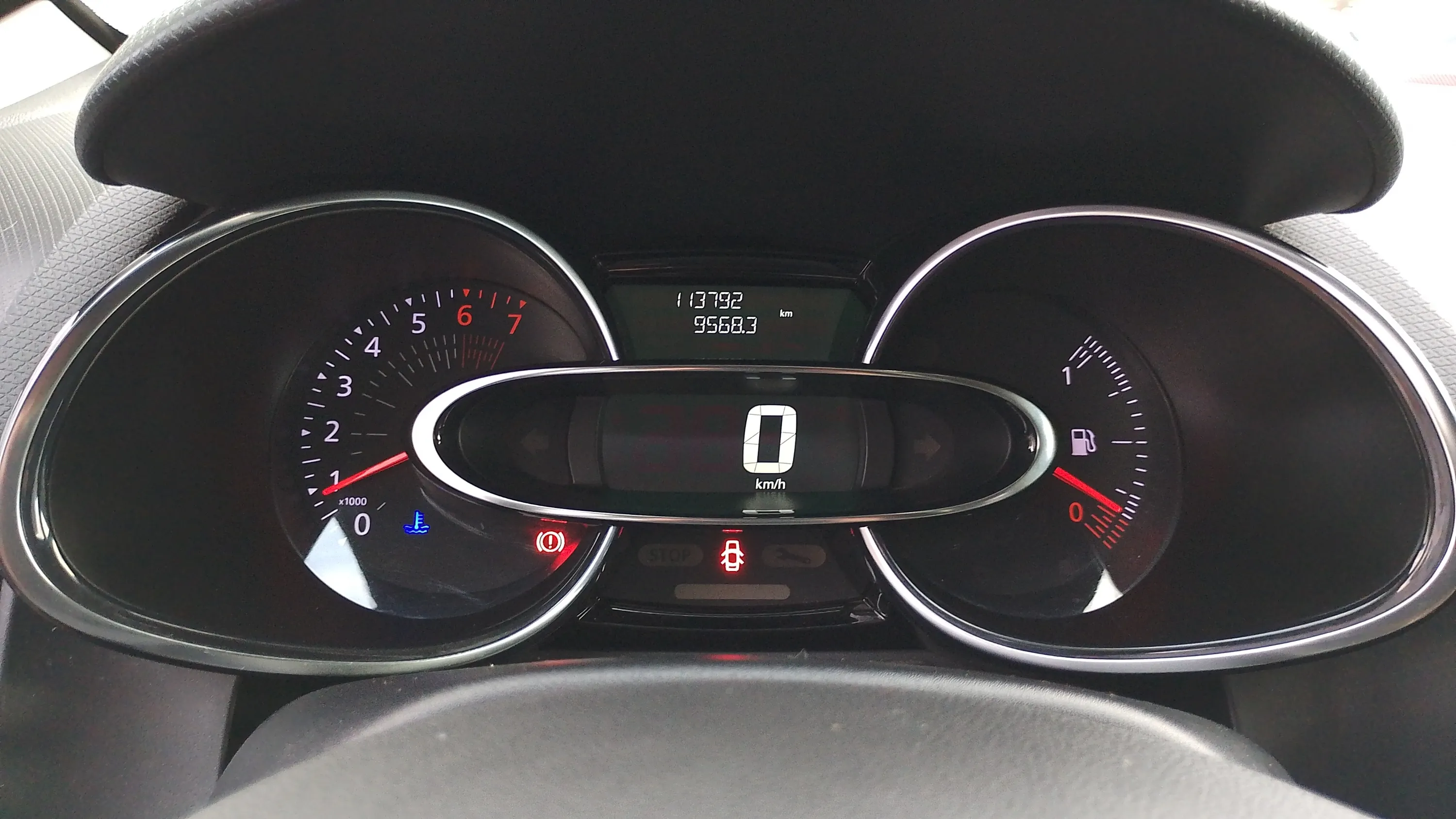 Renault Clio Limited TCe -18 - foto 14