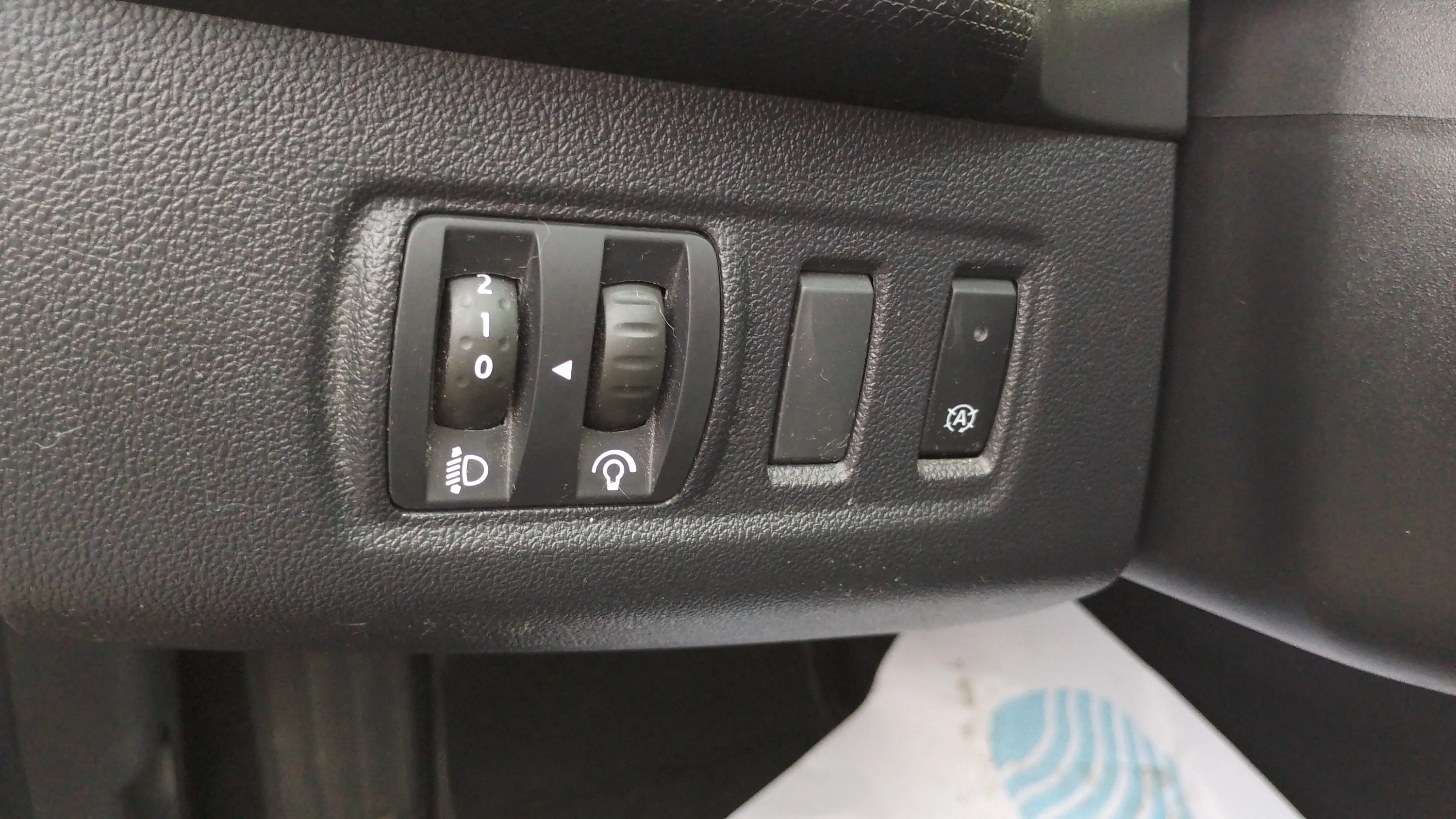 Renault Clio Limited TCe -18 - foto 19