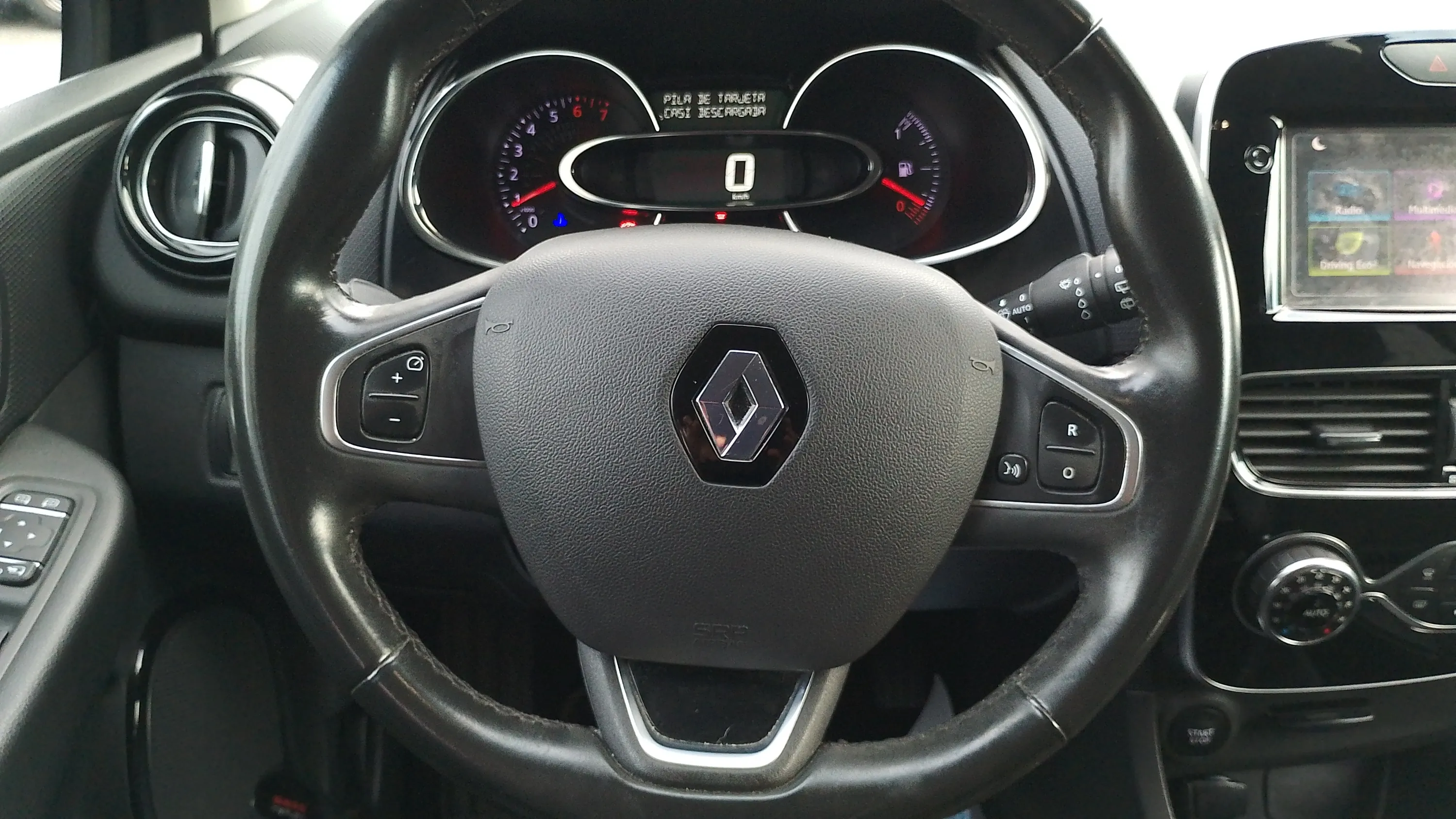 Renault Clio Limited TCe -18 - foto 13