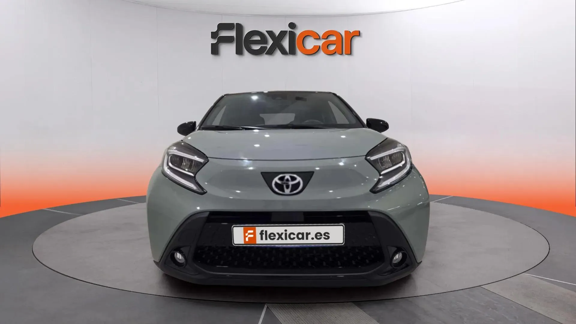 Toyota Aygo X 1.0 VVT-I Play - foto 2