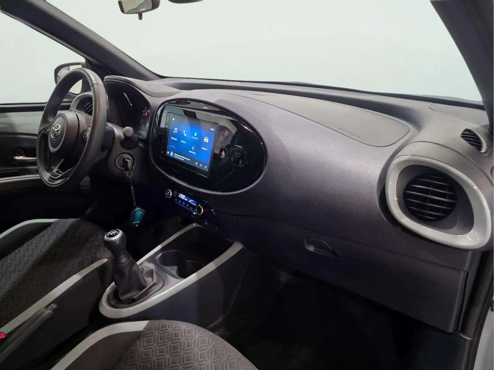 Toyota Aygo X 1.0 VVT-I Play - foto 11