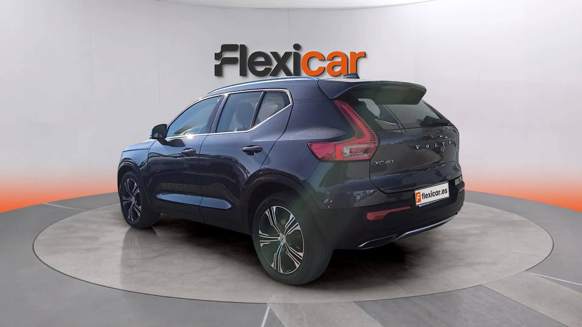Volvo XC40 2.0 T4 AWD Inscription - foto 4