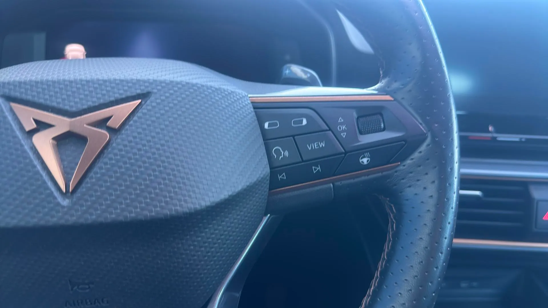 Cupra León 1.5 eTSI DSG - foto 14