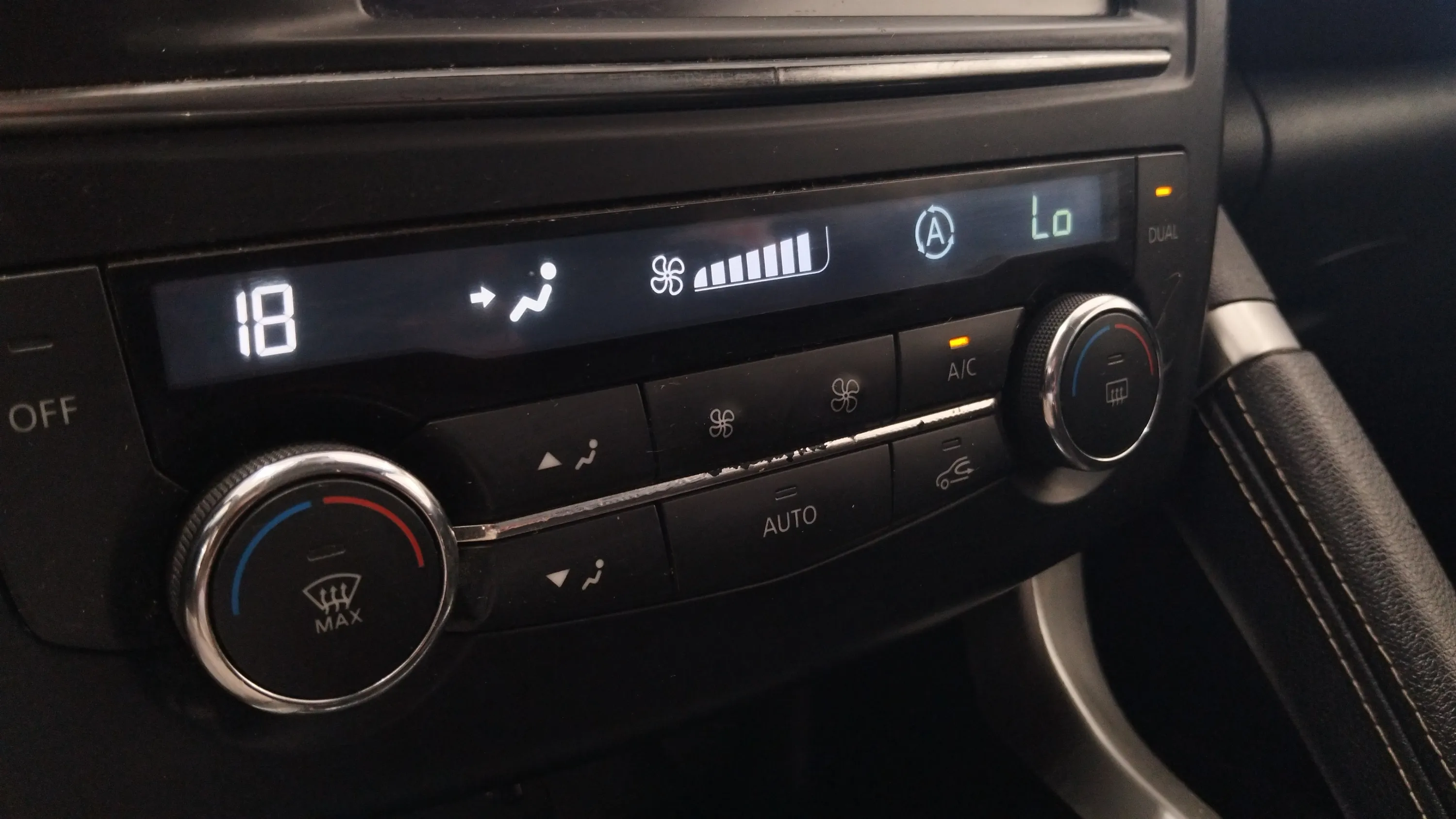 Renault Kadjar Intens Energy dCi ECO2 - foto 17