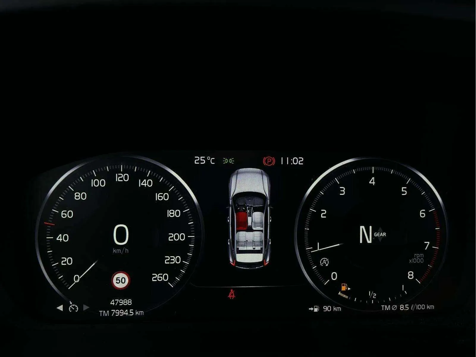 Volvo XC40 1.5 T2 Momentum - foto 13
