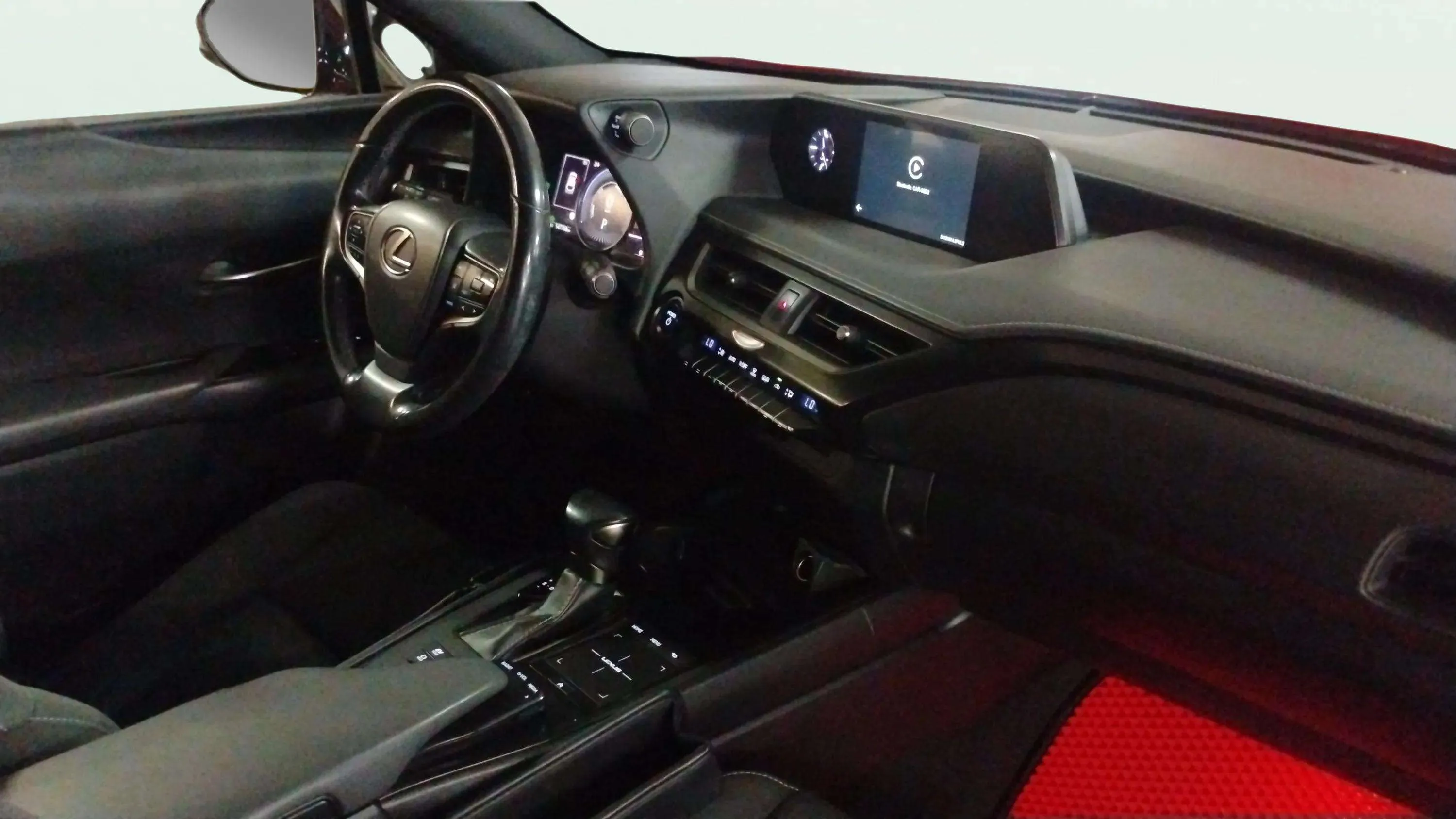 Lexus UX 2.0 250h Business - foto 15
