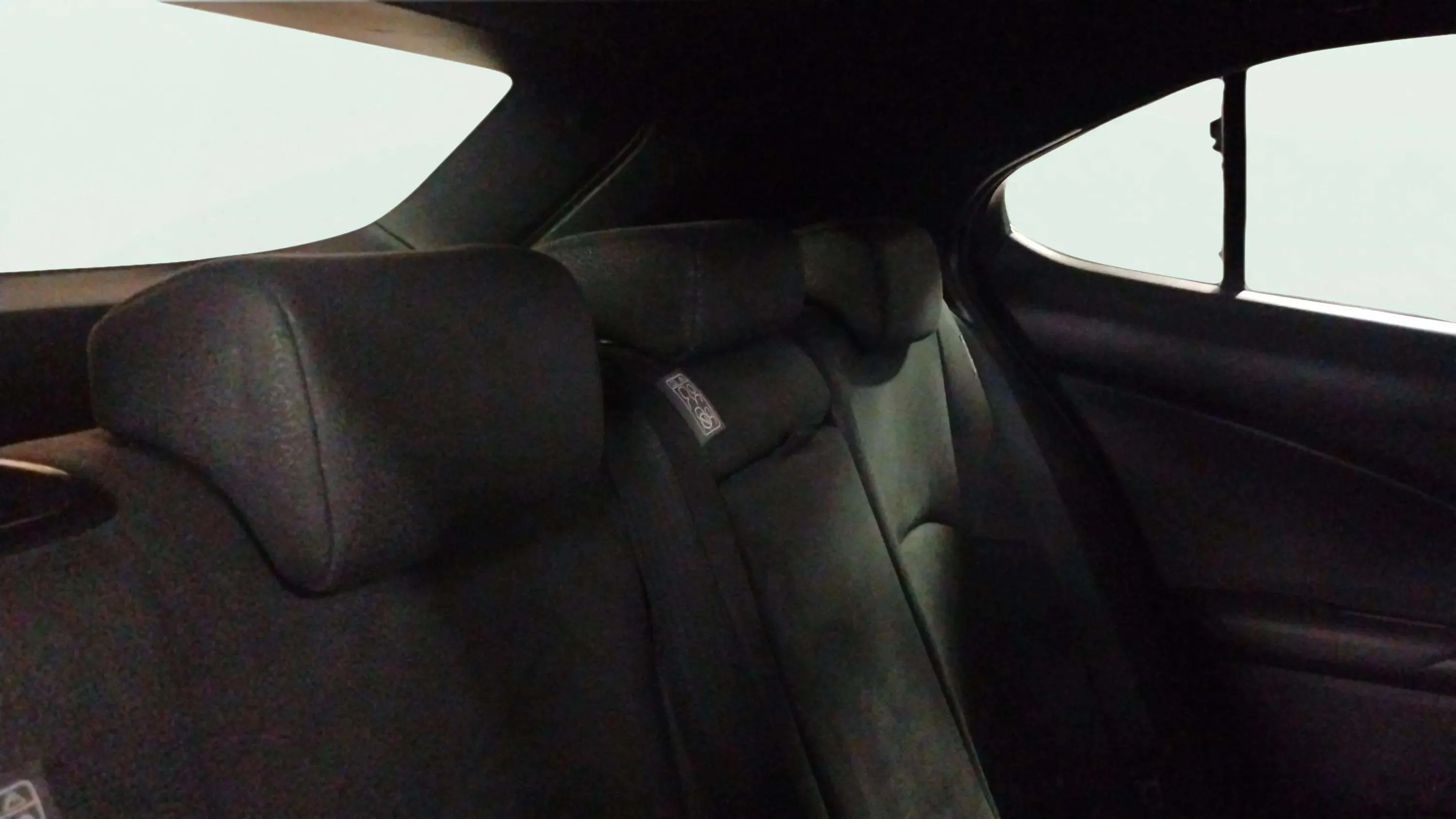 Lexus UX 2.0 250h Business - foto 14