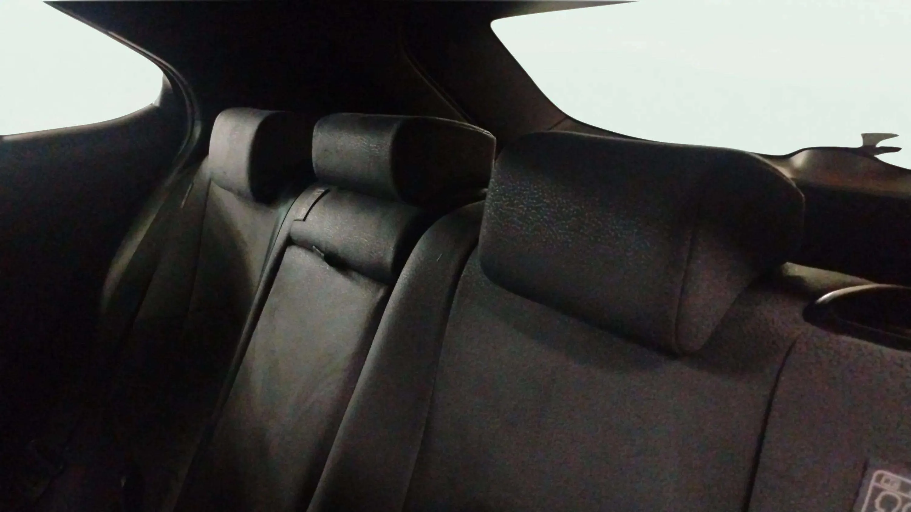 Lexus UX 2.0 250h Business - foto 11