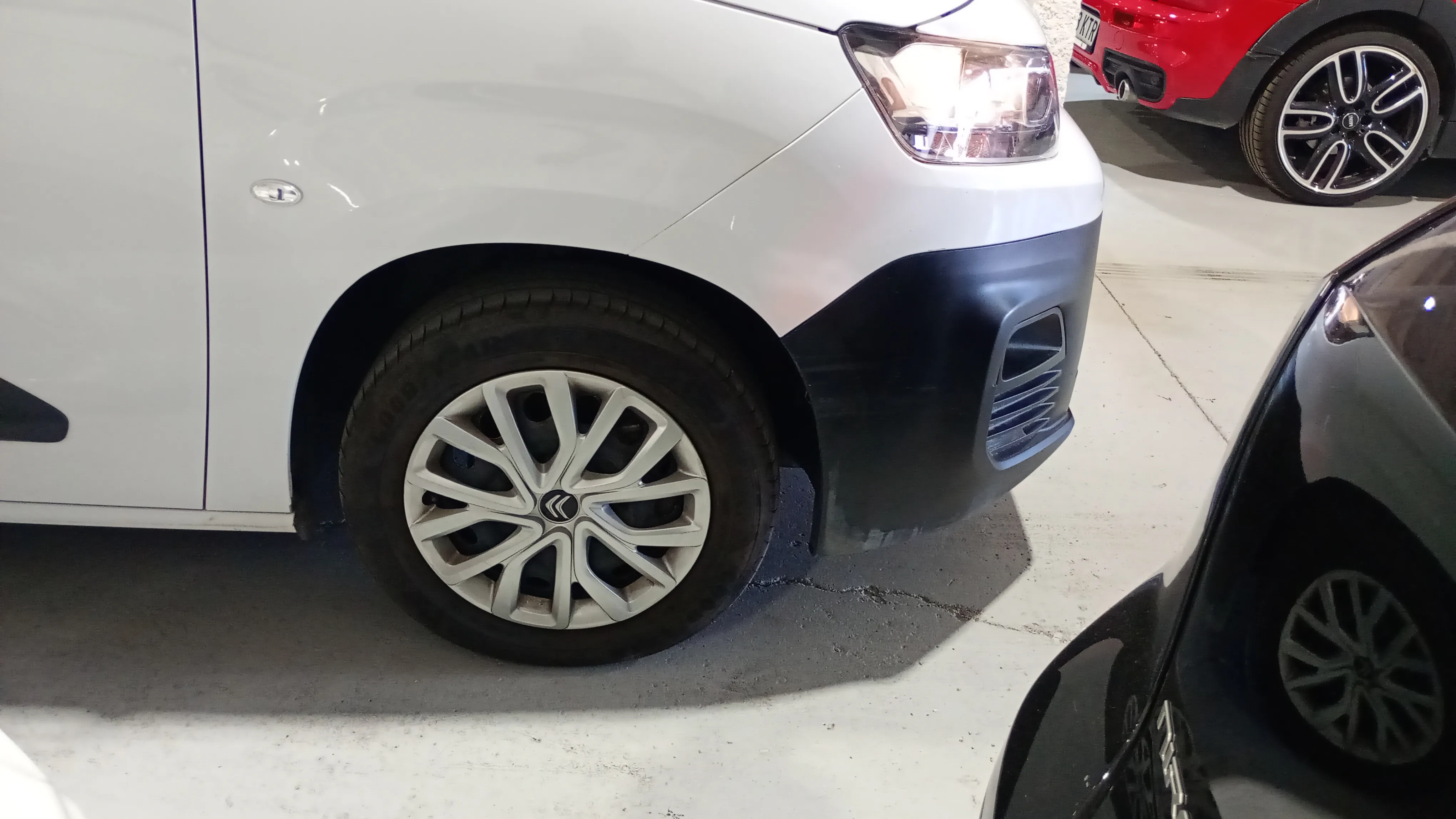 Citroën Berlingo Talla M BlueHDi 100 Shine - foto 6