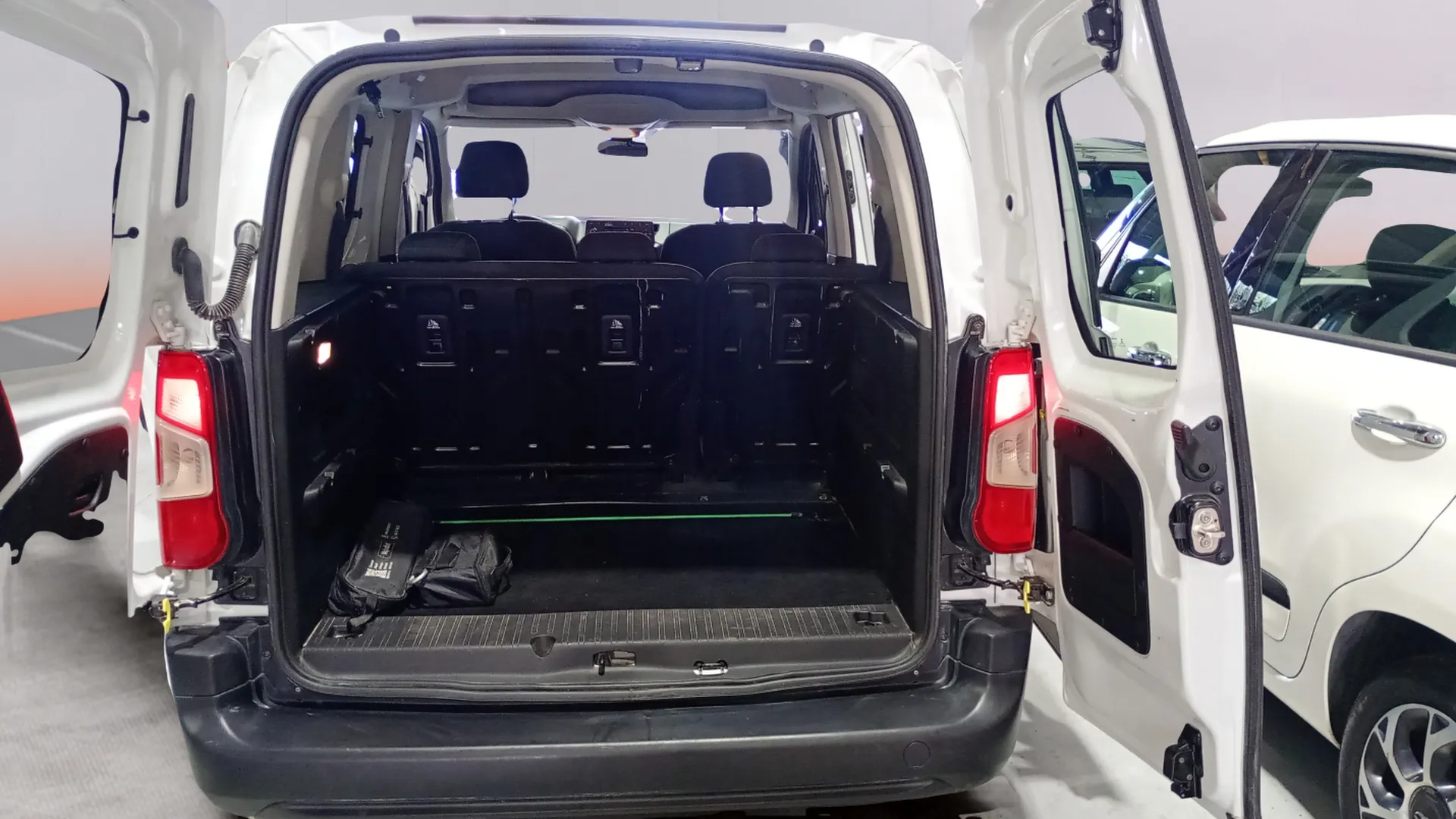 Citroën Berlingo Talla M BlueHDi 100 Shine - foto 7